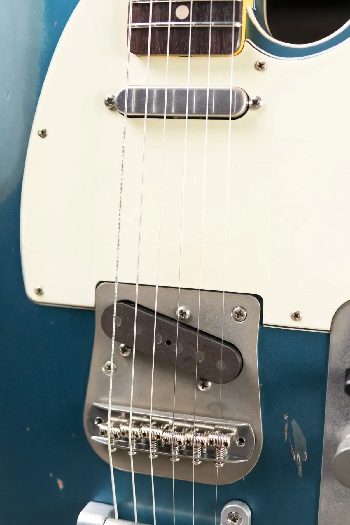 Nash T-63 Double Bound with Bigsby Electric Guitar - Ocean Turquoise Metallic over 2-Tone Burst with Hardshell Case