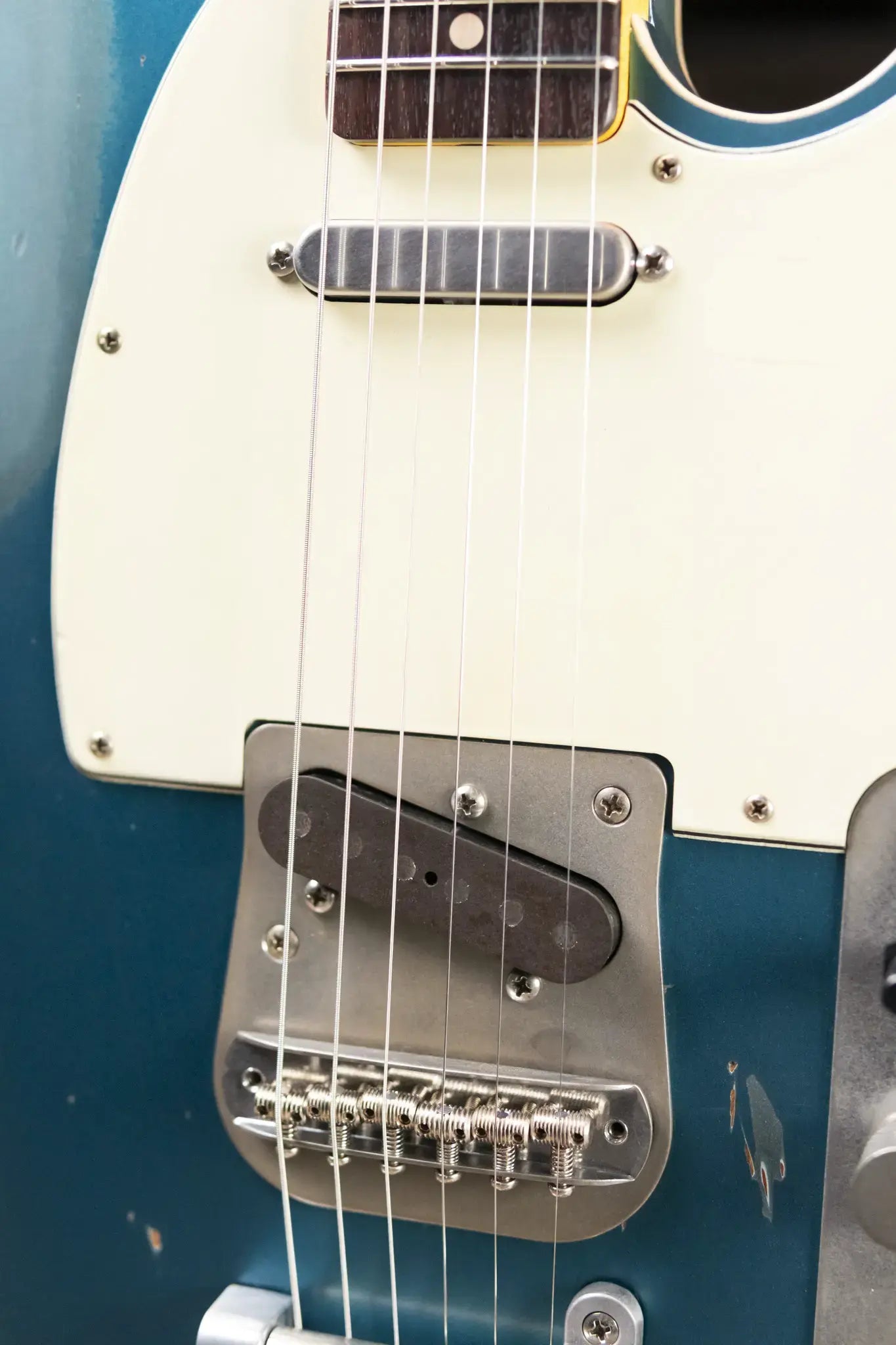 Nash T-63 Double Bound with Bigsby Electric Guitar - Ocean Turquoise Metallic over 2-Tone Burst with Hardshell Case