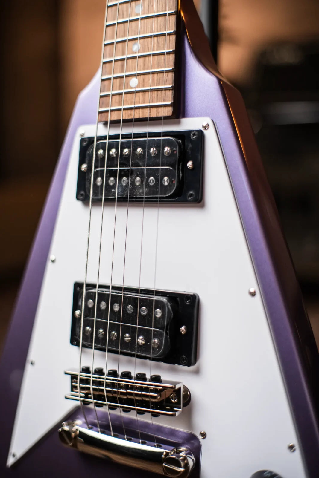 Epiphone Kirk Hammett 1979 Flying V - Purple Metallic with Hardshell Case