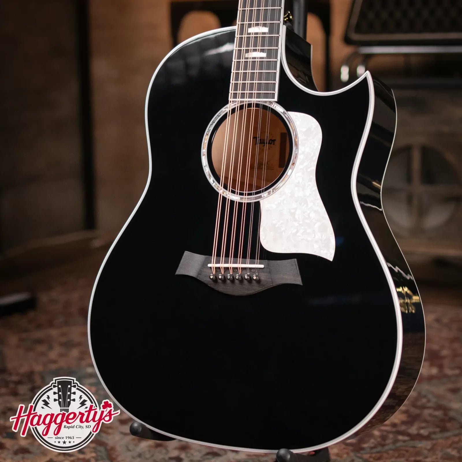 Taylor 657ce Doce Doble Acoustic/Electric with Hardshell Case