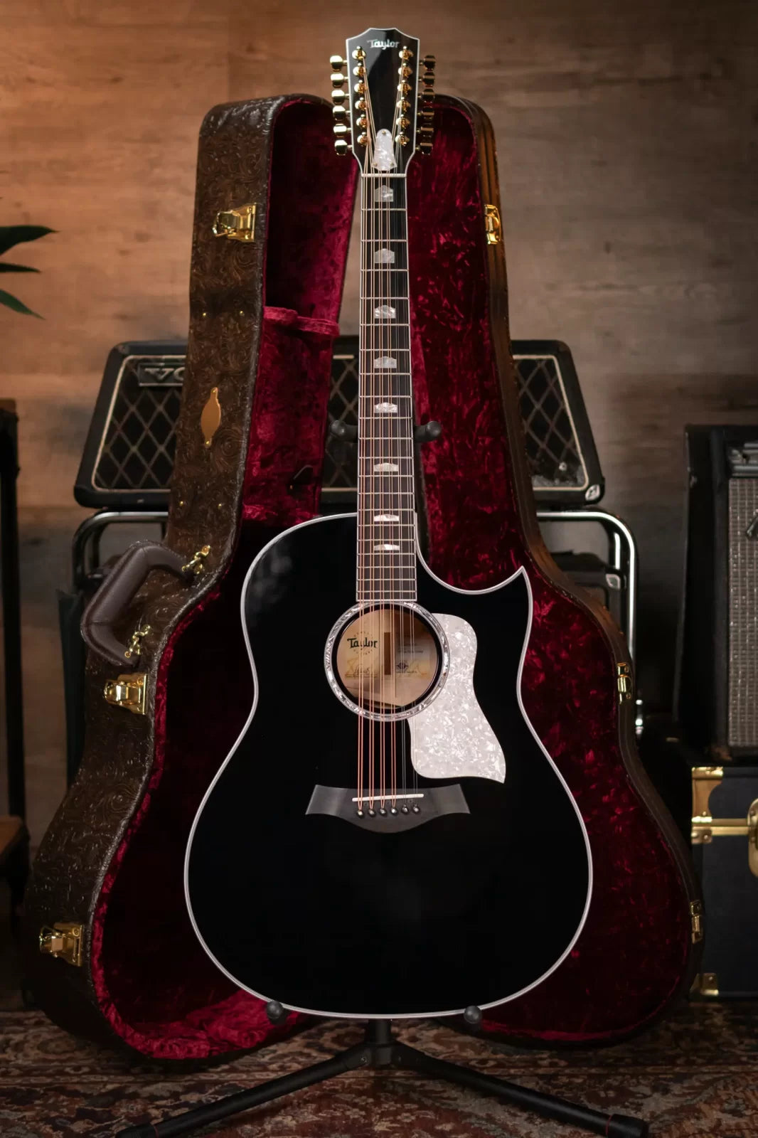 Taylor 657ce Doce Doble Acoustic/Electric with Hardshell Case