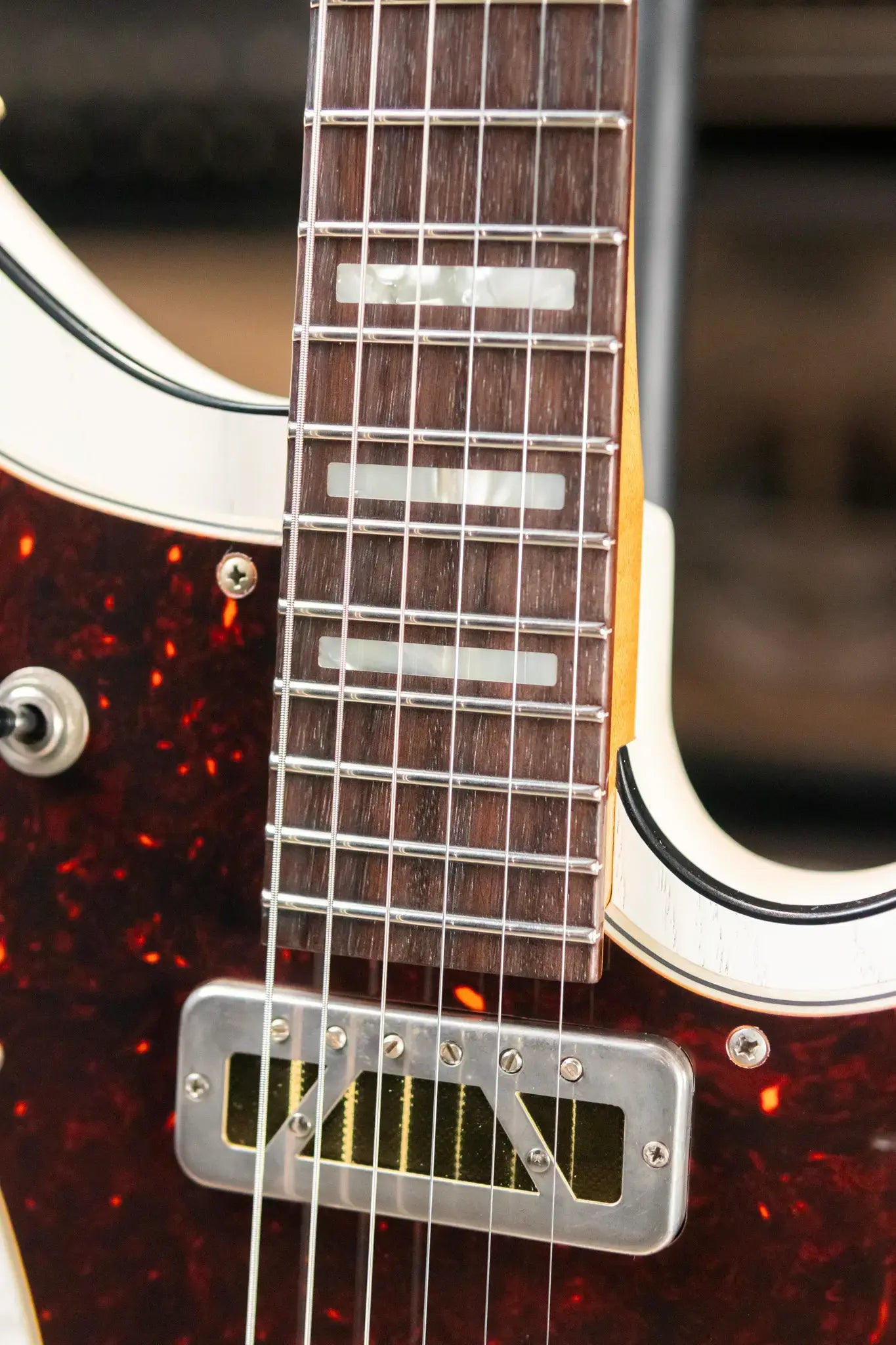 Novo Custom Shop Miris J Semi-Hollow Electric Guitar - Olympic White with Gig Bag