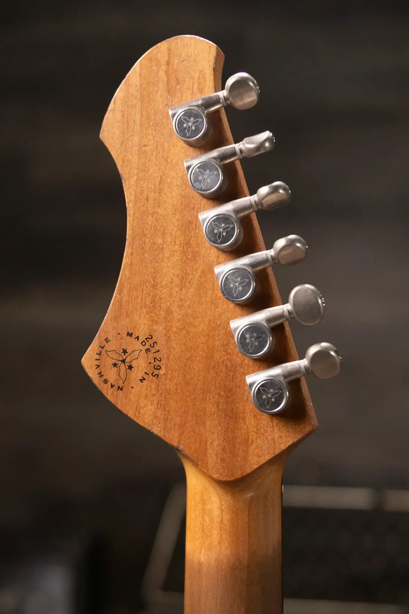 Novo Custom Voltur J Electric Guitar - Bull Black over Purple Stranger with Gig Bag