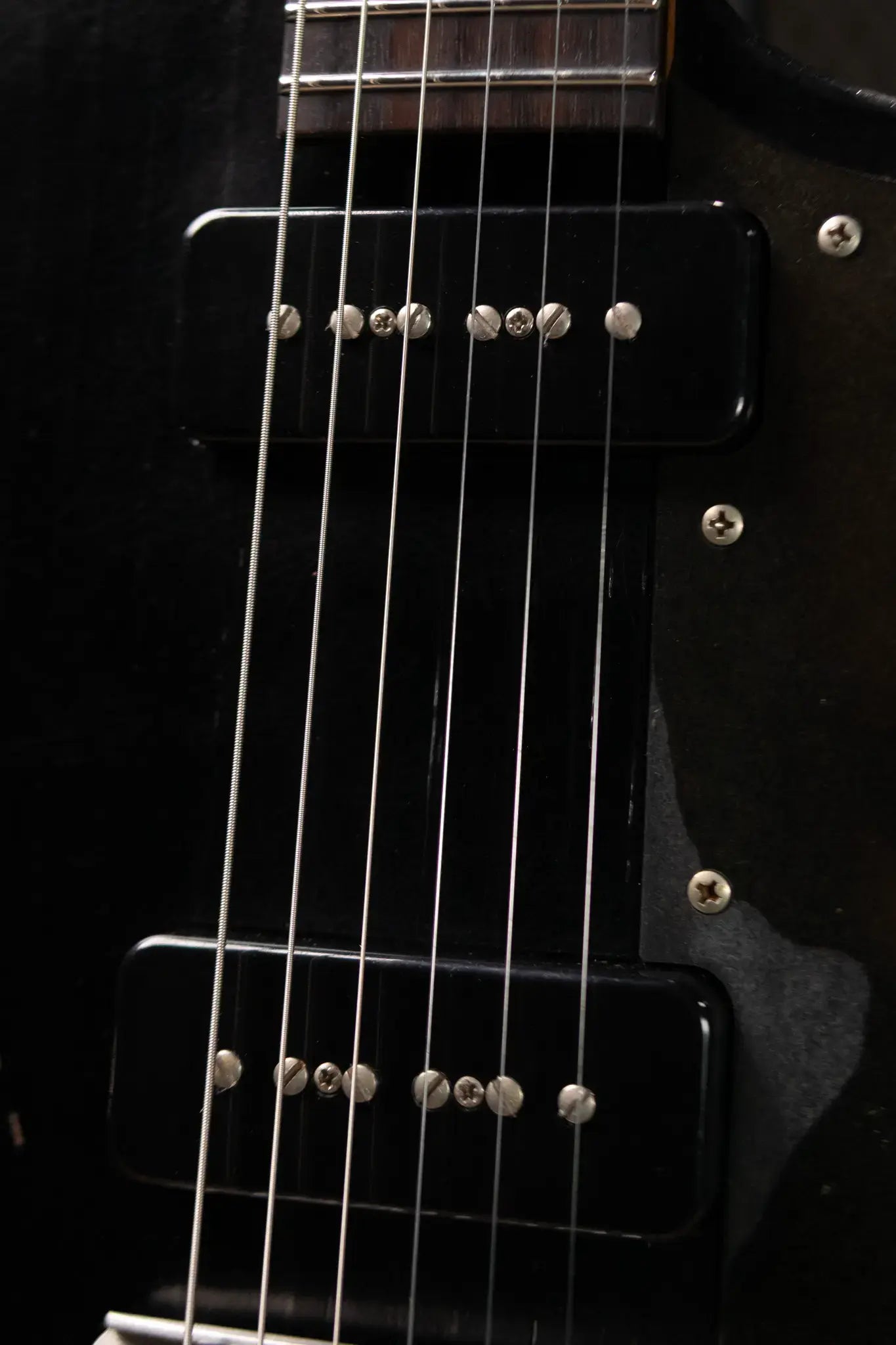 Novo Custom Voltur J Electric Guitar - Bull Black over Purple Stranger with Gig Bag