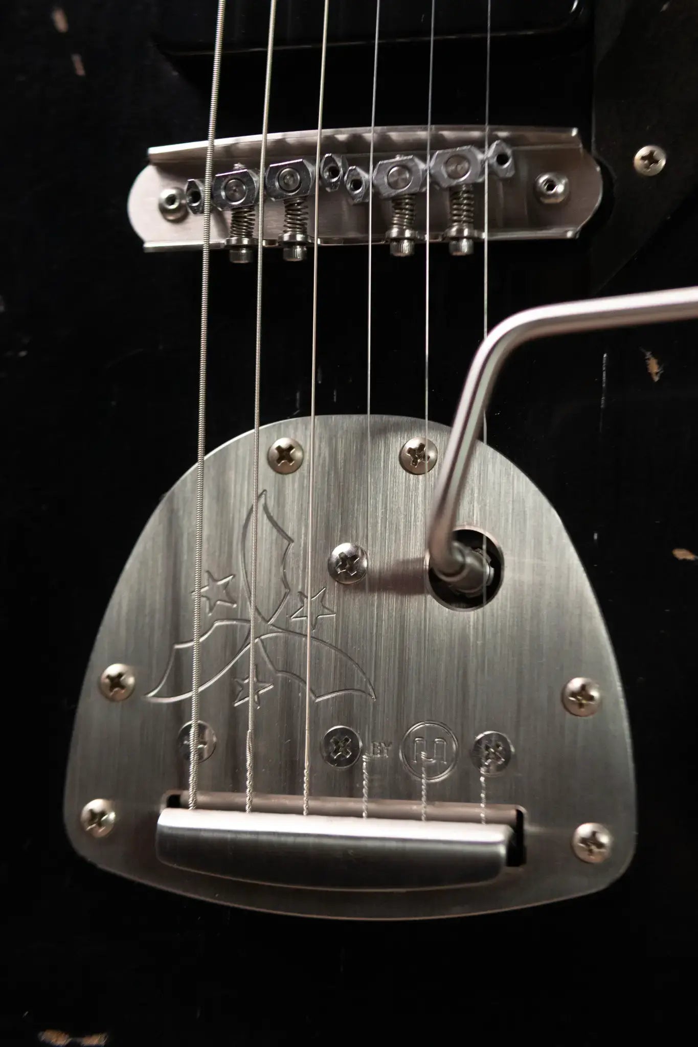 Novo Custom Voltur J Electric Guitar - Bull Black over Purple Stranger with Gig Bag