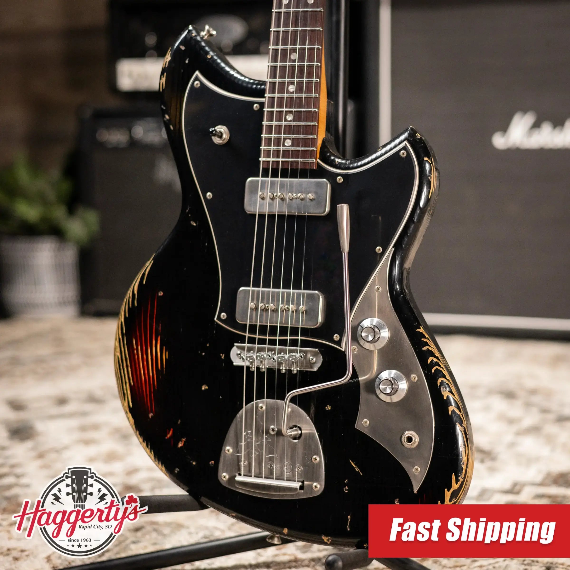 Novo Serus J Dealer Limited Electric Guitar - Bull Black over '64 3-Tone Burst with Gig Bag