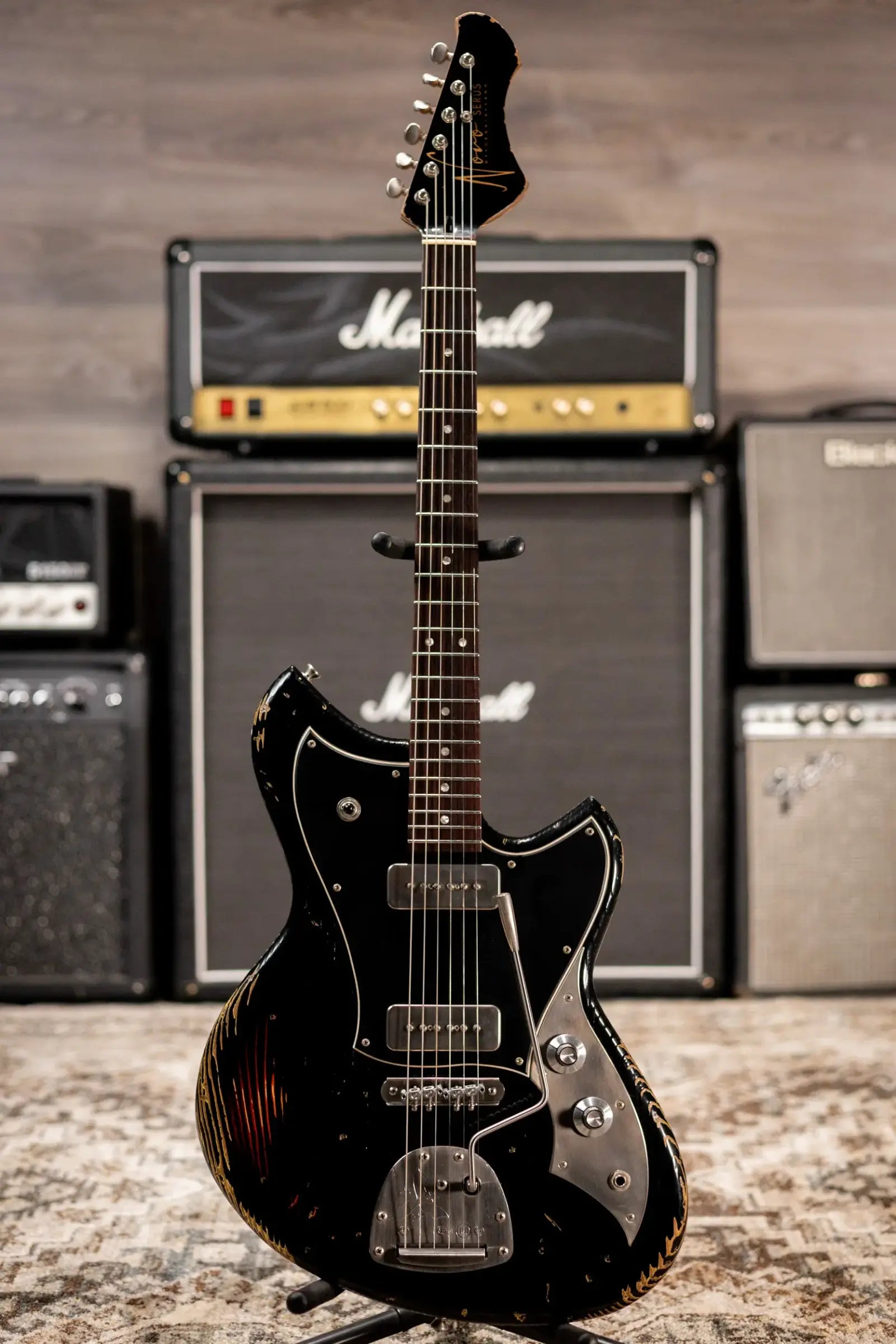 Novo Serus J Dealer Limited Electric Guitar - Bull Black over '64 3-Tone Burst with Gig Bag