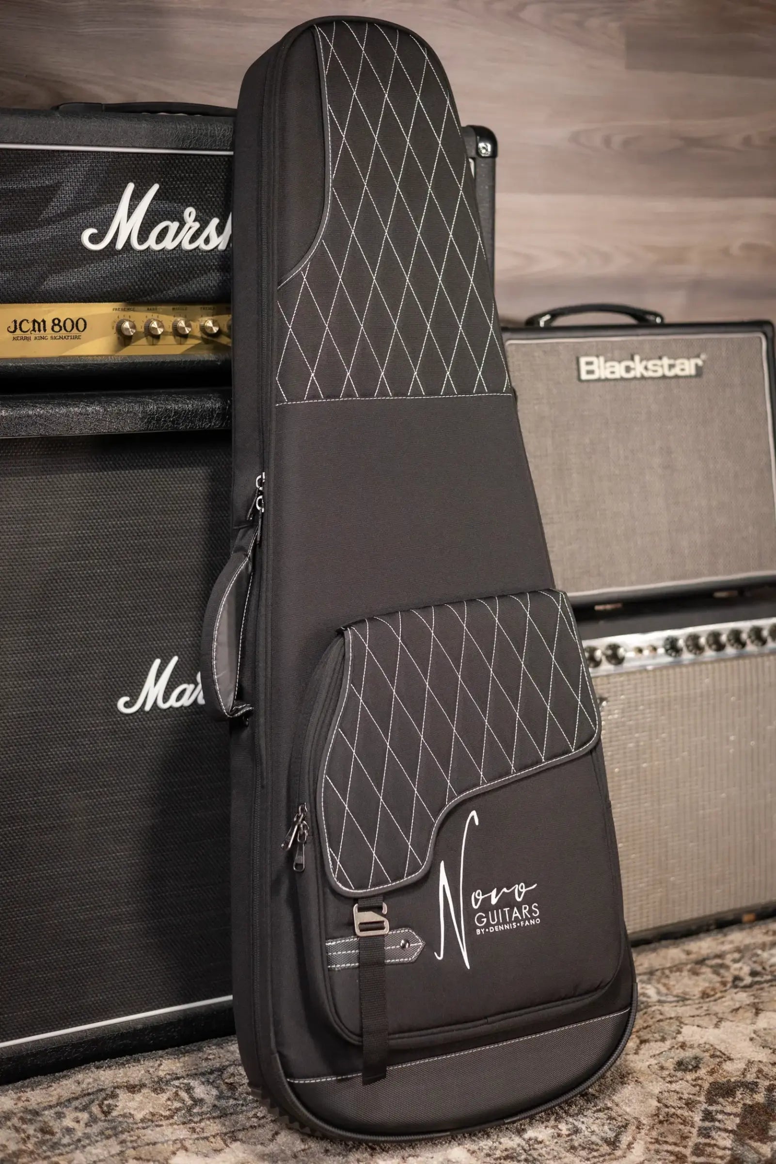 Novo Serus J Dealer Limited Electric Guitar - Bull Black over '64 3-Tone Burst with Gig Bag