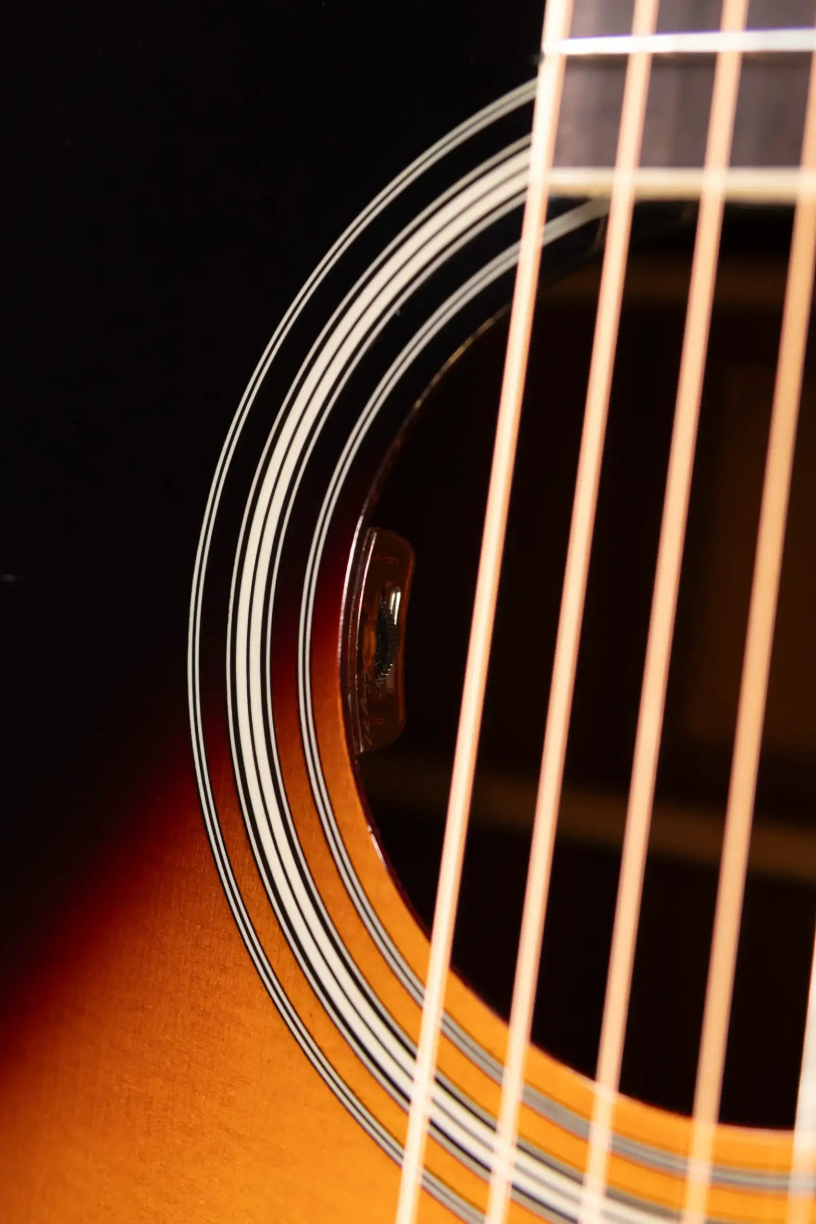 Orangewood Pomona Live Acoustic/Electric Guitar with Gig Bag - Used