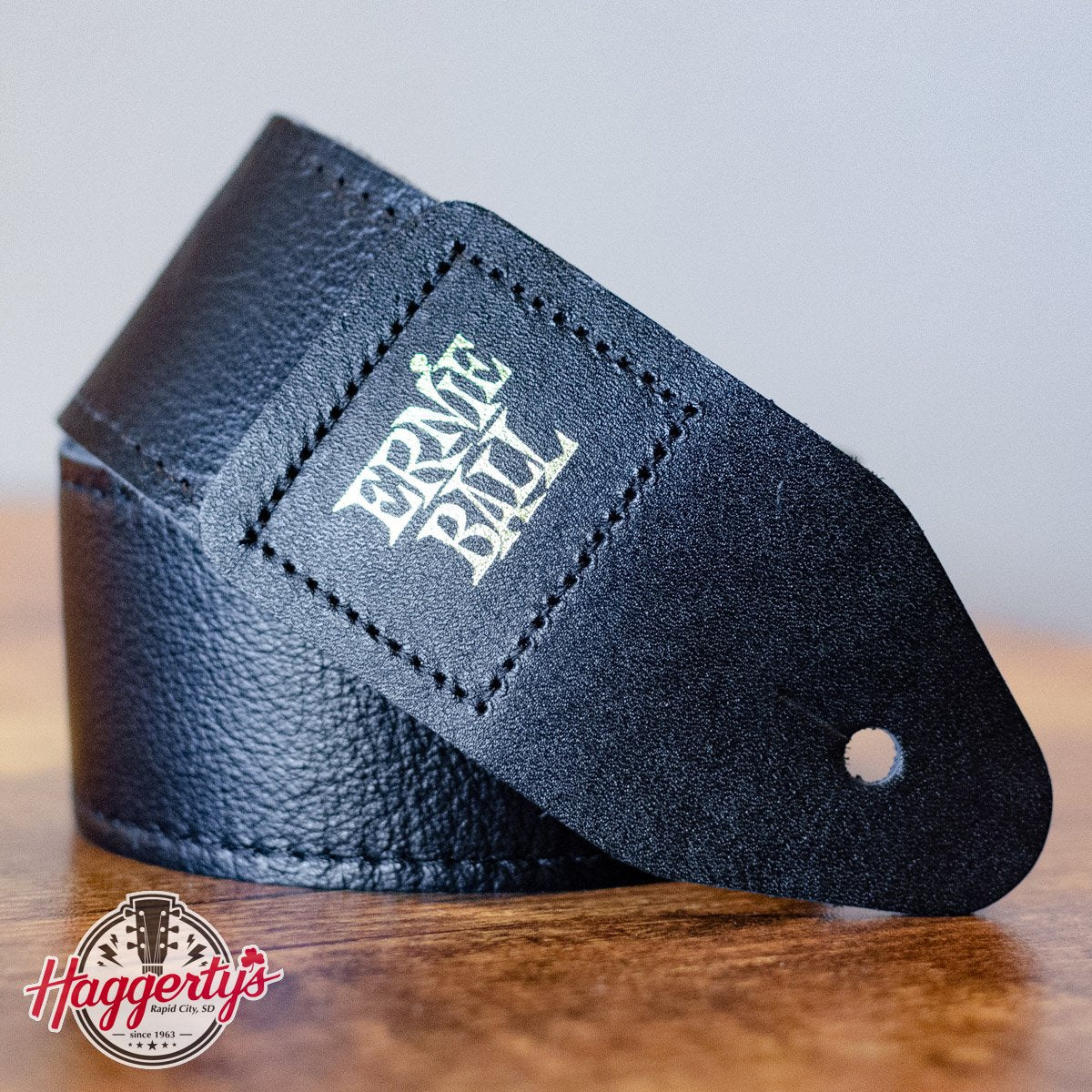 Ernie Ball P04134 Tri-Glide Leather Guitar Strap - Black