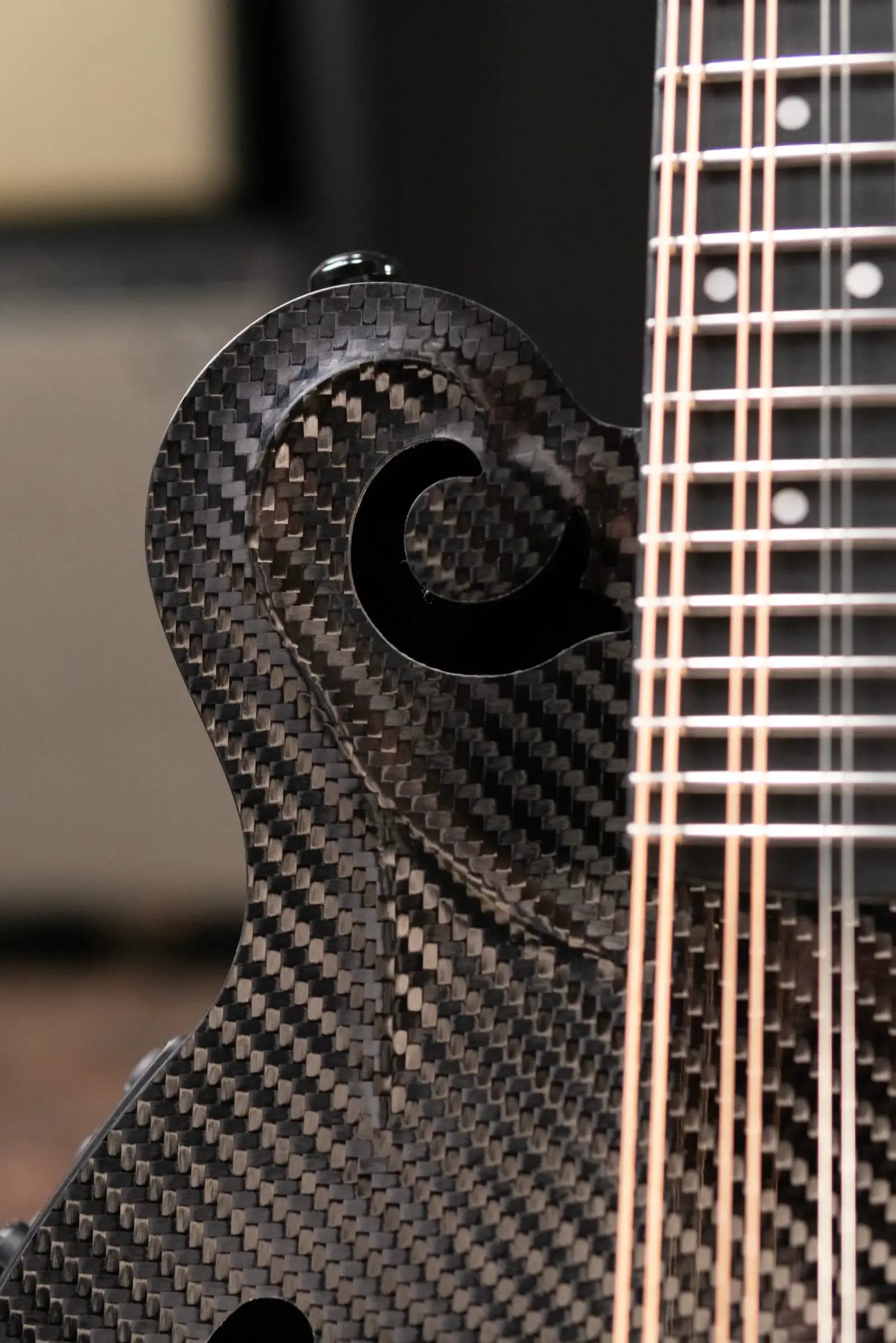 PRE-ORDER KLOS Full Carbon F-Style Mandolin Acoustic with Fiberglass Hardshell Case