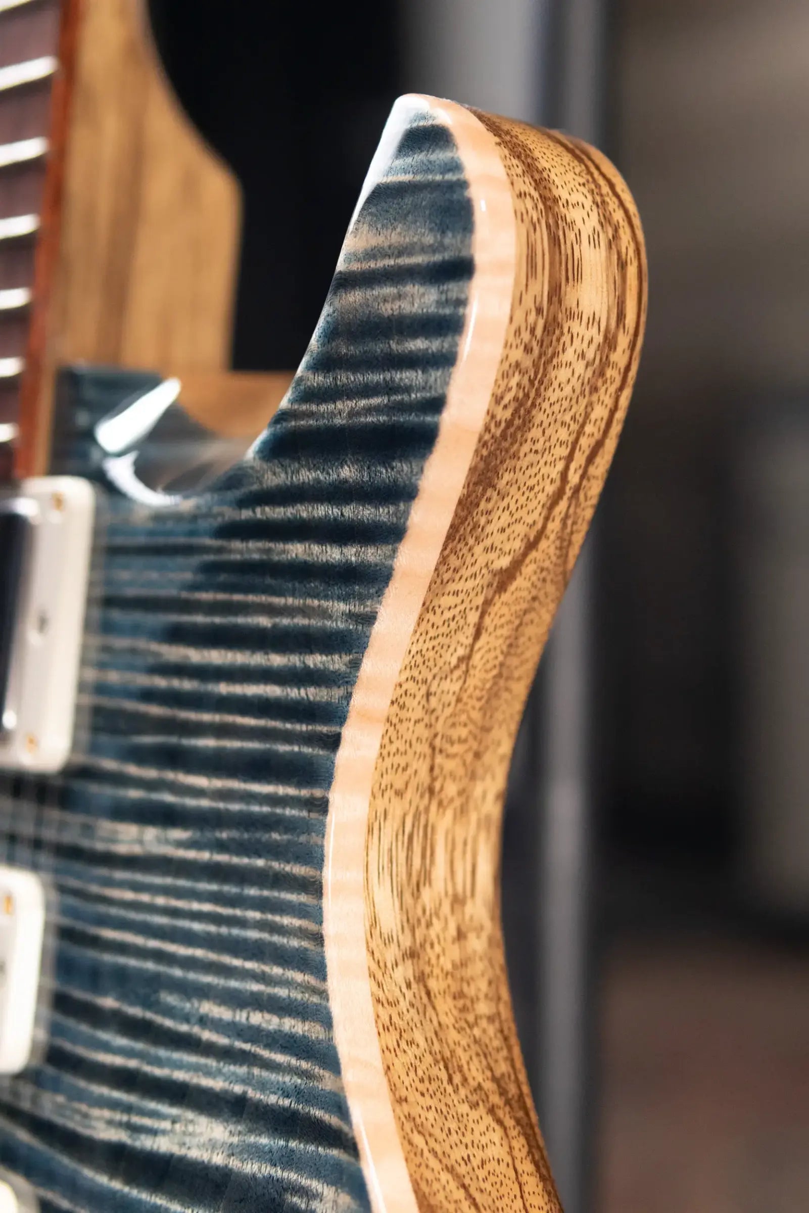 PRS 40th Anniversary Limited Edition Special Semi-Hollow Artist Top Electric Guitar - Faded Whale Blue with Hardshell Case