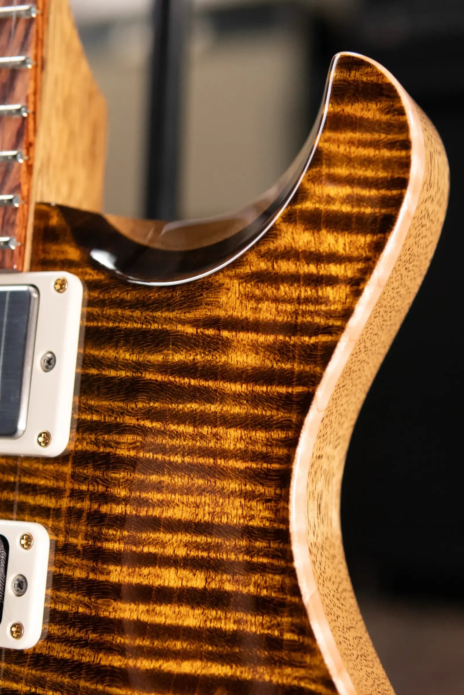 PRS 40th Anniversary Special Semi-Hollow Limited Edition Electric Guitar - Yellow Tiger Artist Top with Hardshell Case