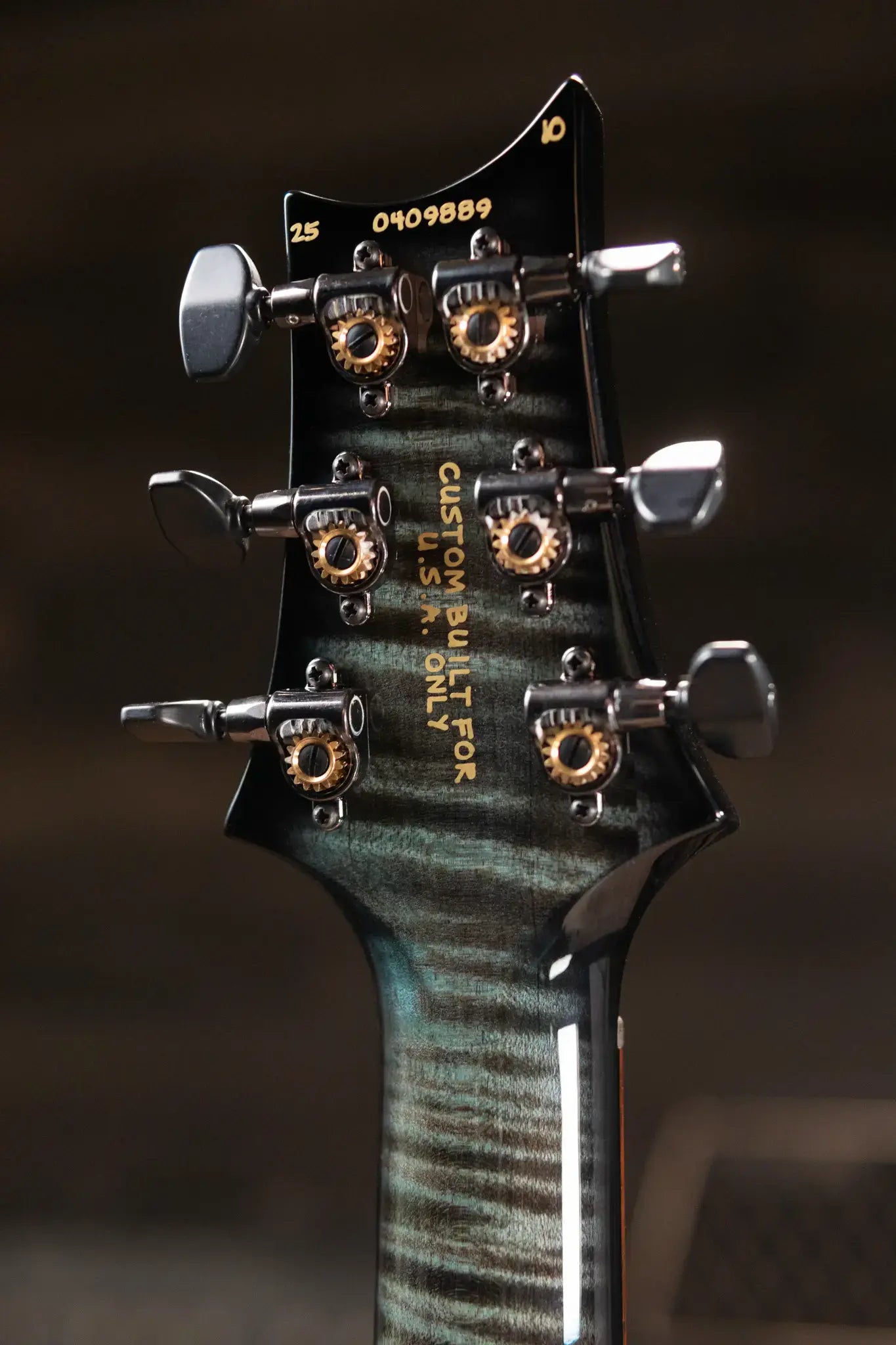 PRS Custom 24 Piezo Quilted Maple 10-Top Electric Guitar with Brazilian Rosewood Fretboard - Abalone Smokeburst with Hardshell Case