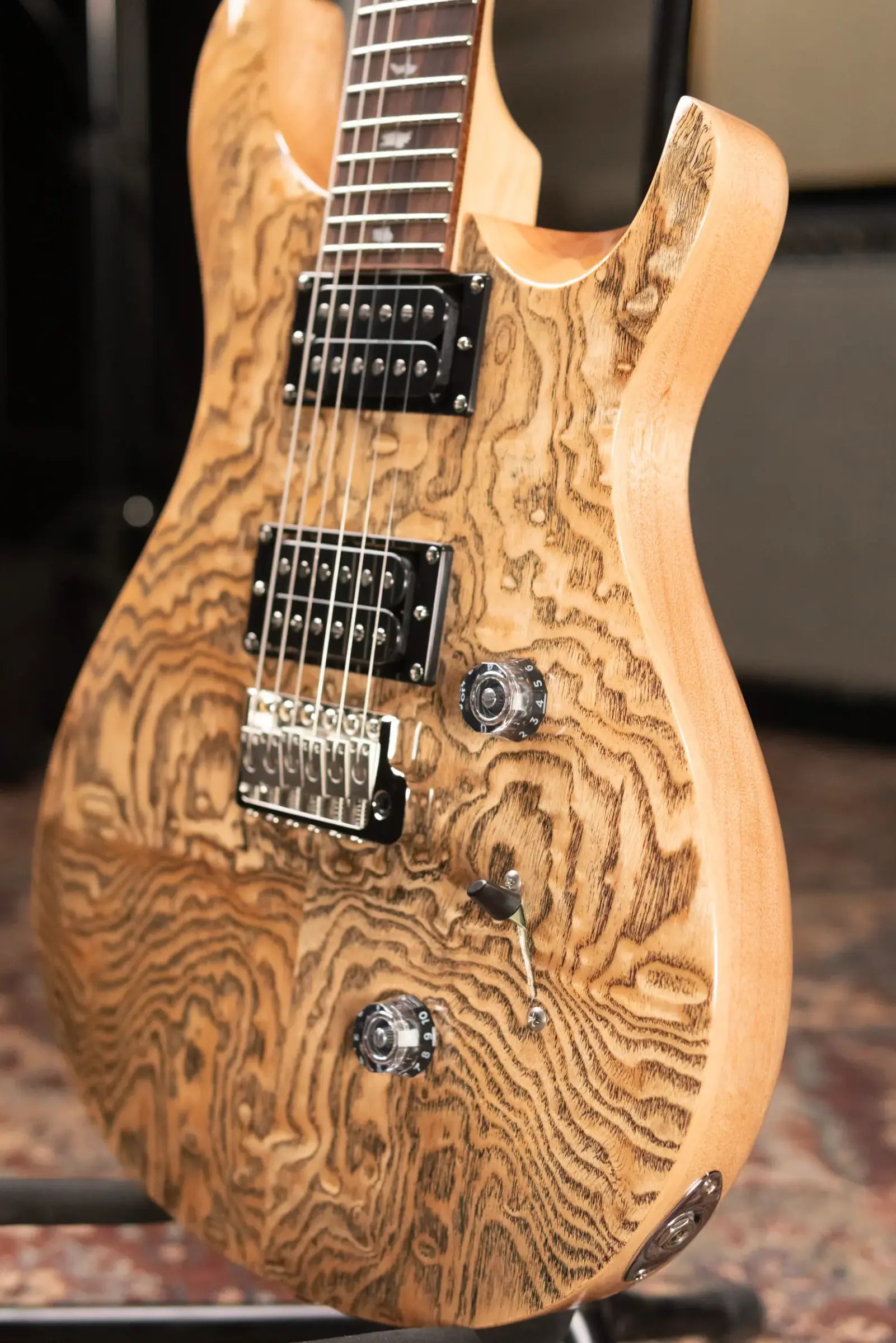 PRS Limited Edition SE Exotic Custom 24 Electric Guitar - Burled Ash with Gig Bag