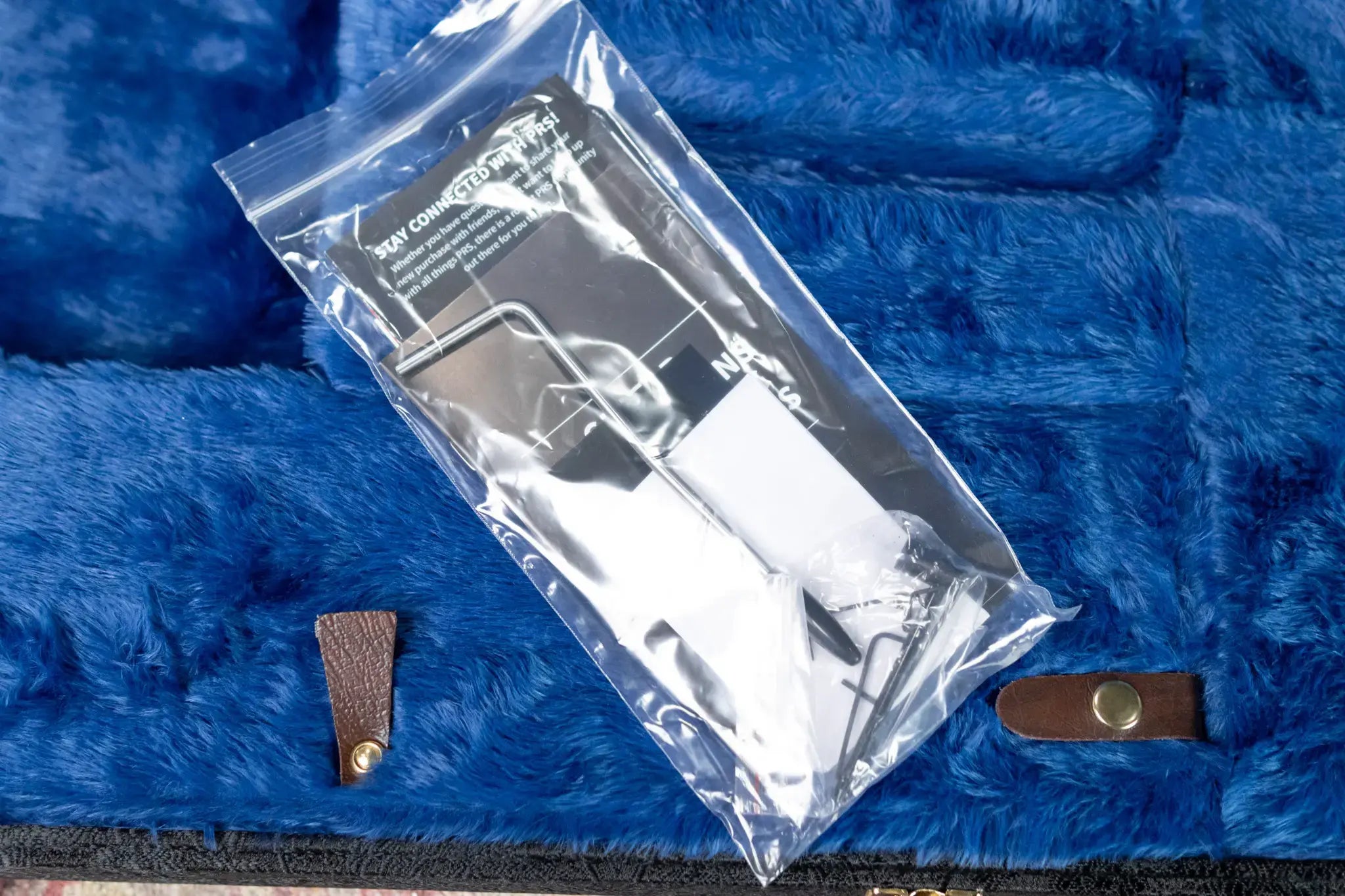 PRS Modern Eagle V 10-Top Electric Guitar - Copperhead with Hardshell Case