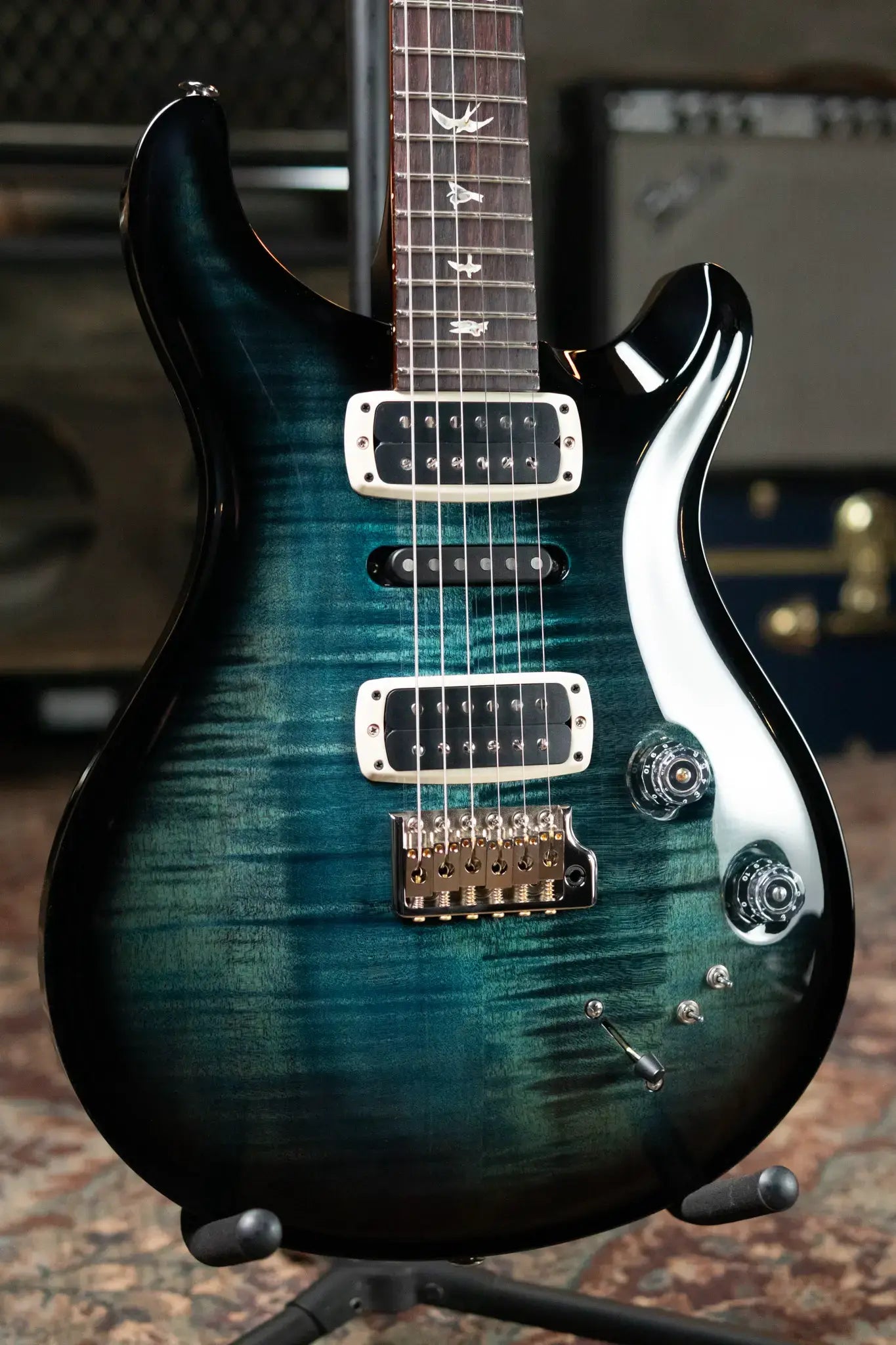 PRS Modern Eagle V - Whale Blue Wraparound Smokeburst with Hardshell Case
