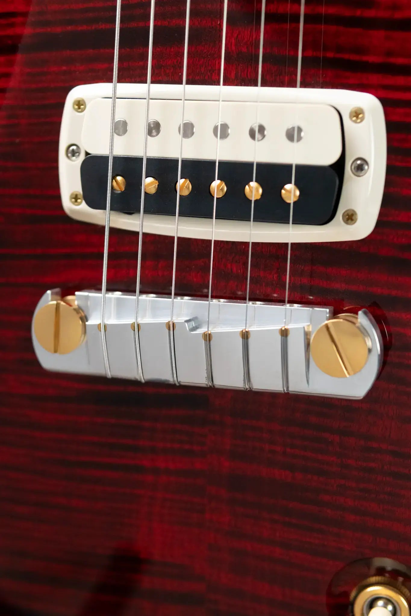 PRS Paul's Guitar Flame Maple 10-Top with Honduran Rosewood Fretboard - Fire Red Smokeburst with Hardshell Case