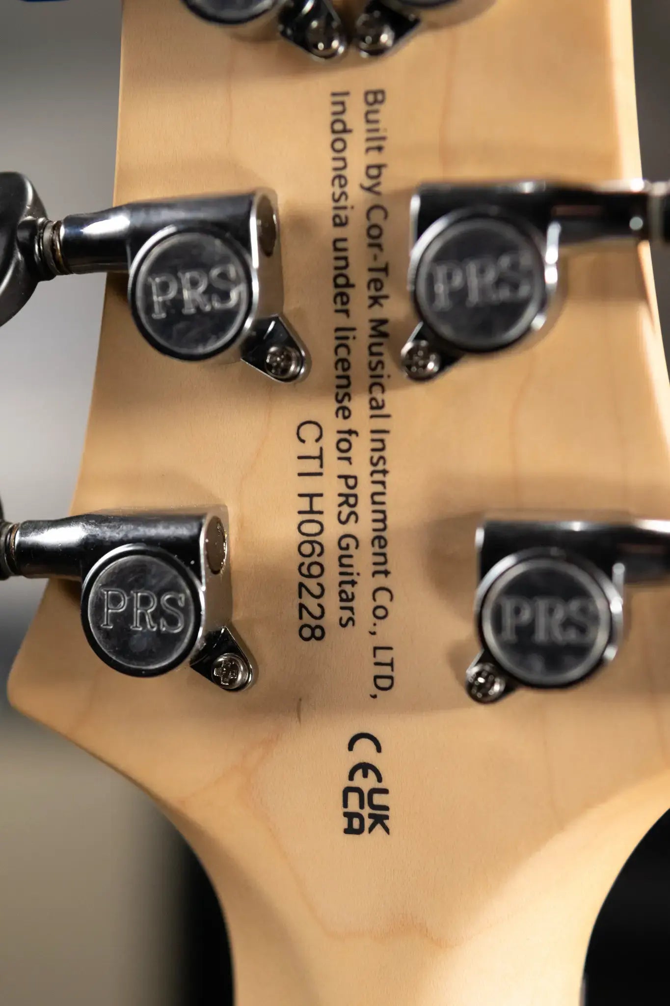 PRS SE CE 24 Electric Guitar - Charcoal Satin with Gig Bag