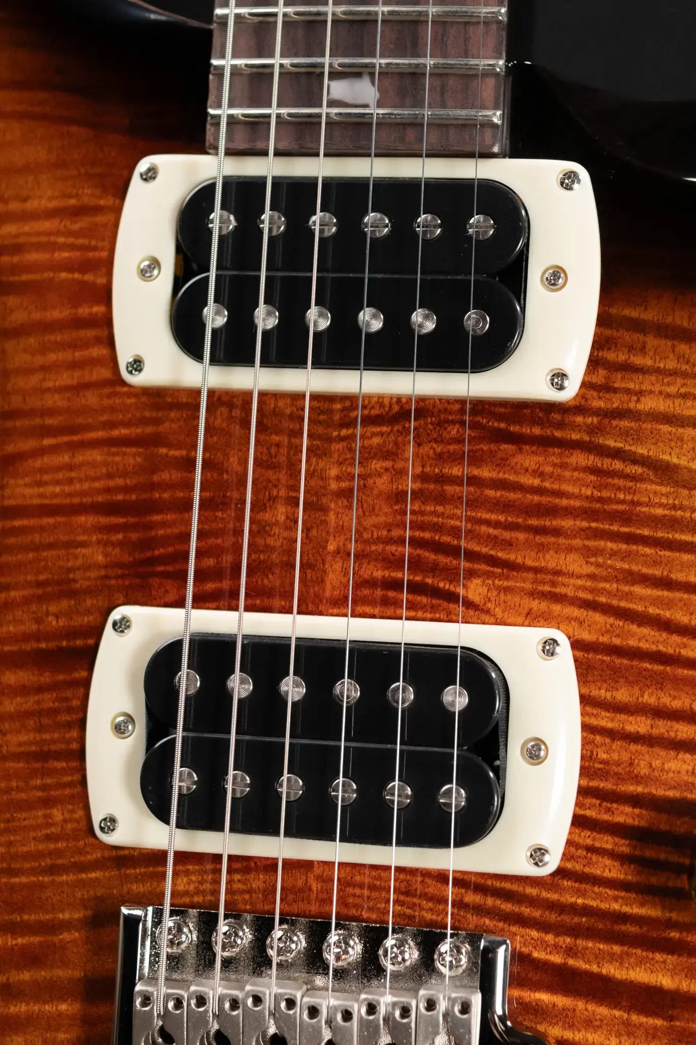 PRS SE Custom 24 Electric Guitar - Black Gold Sunburst with Gig Bag