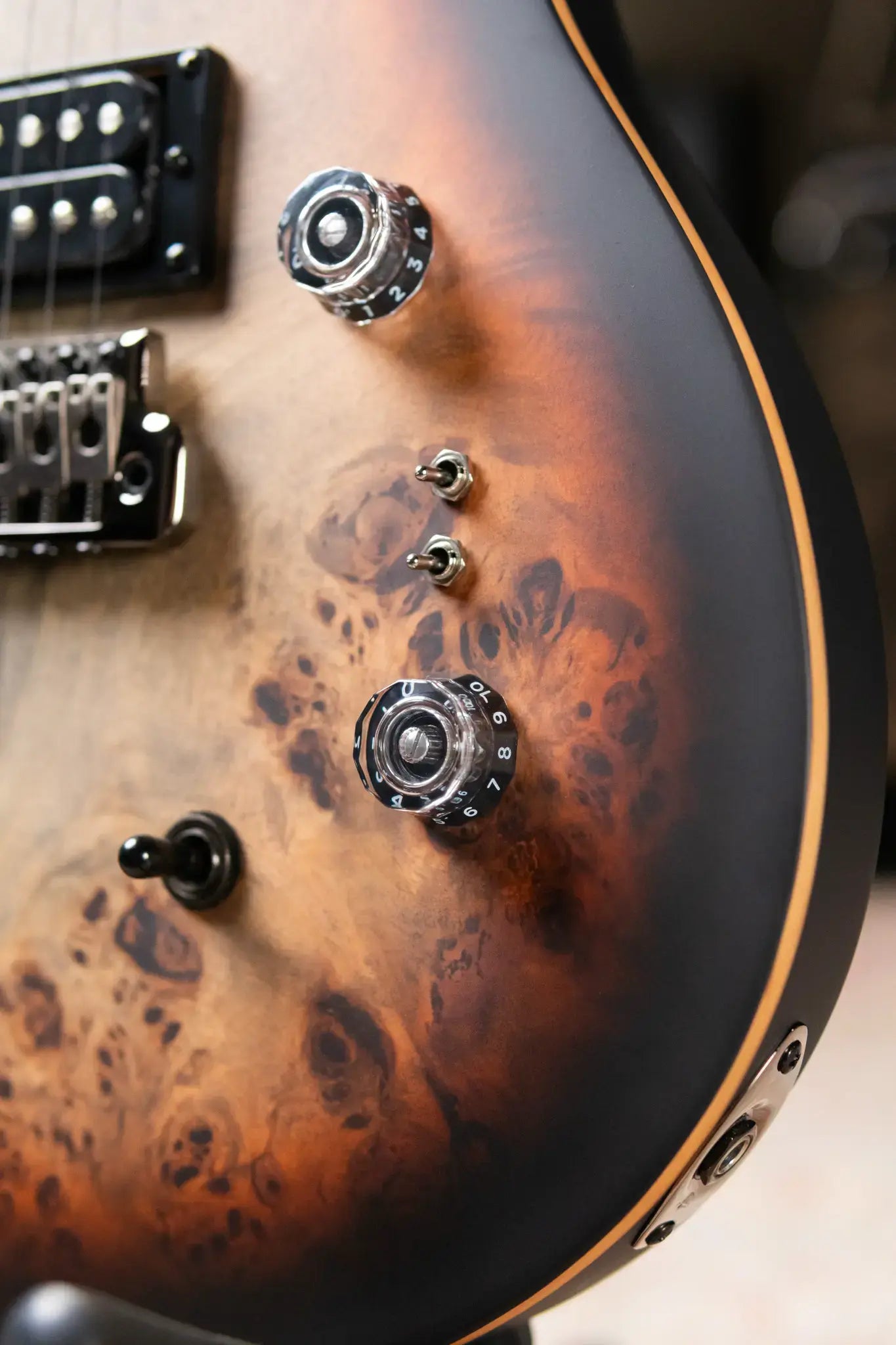 PRS SE "Exotic" Custom 24-08 Poplar Burl Electric Guitar - Charcoal Cherry Midnight Burst with Gig Bag