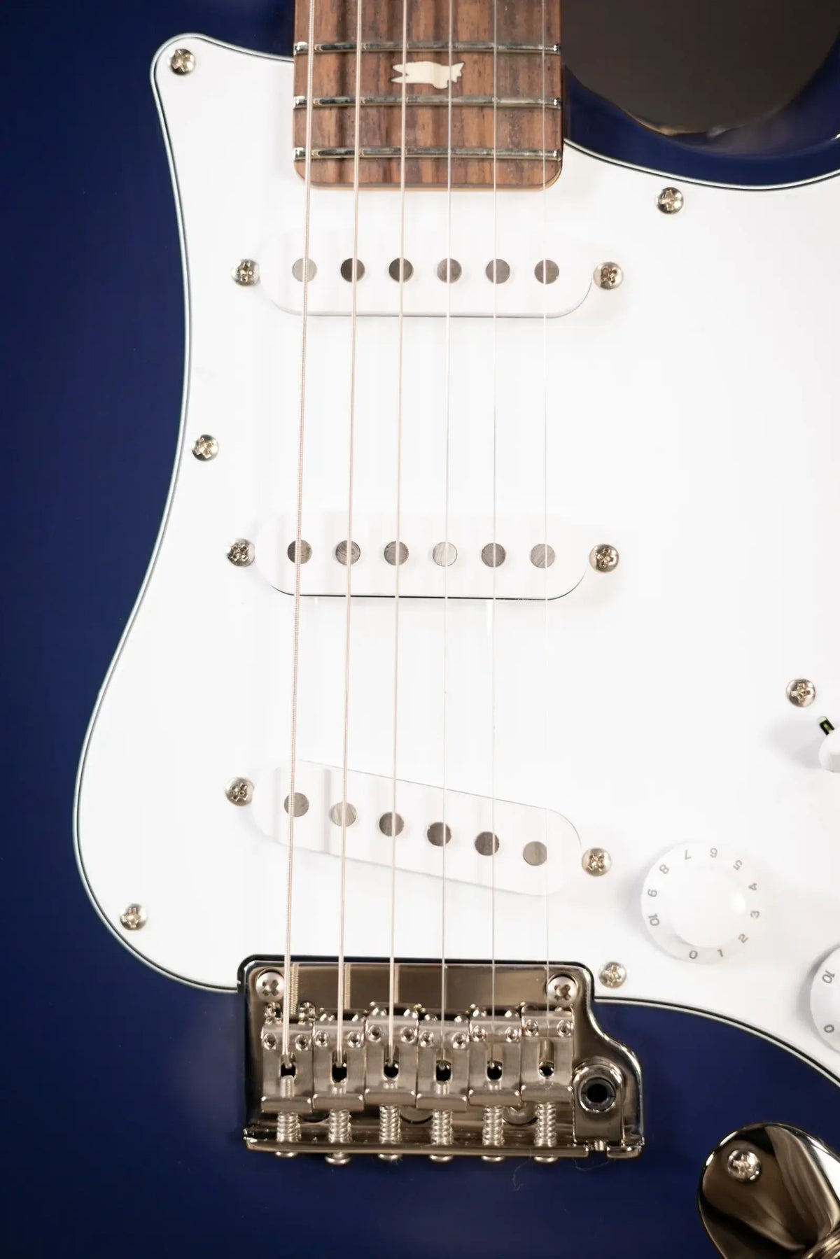 PRS SE Silver Sky Electric Guitar - Trad Blue with Gig Bag