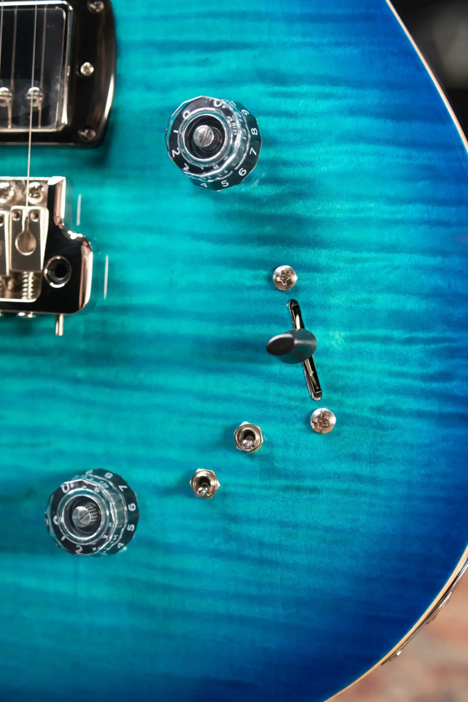 PRS SE Special Semi-Hollow Electric Guitar - Lake Blue with Gig Bag