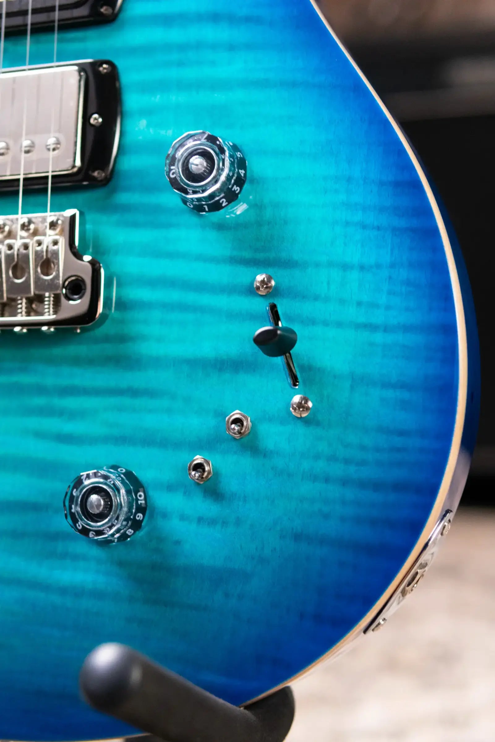 PRS SE Special Semi-hollow Electric Guitar - Lake Blue with Gig Bag