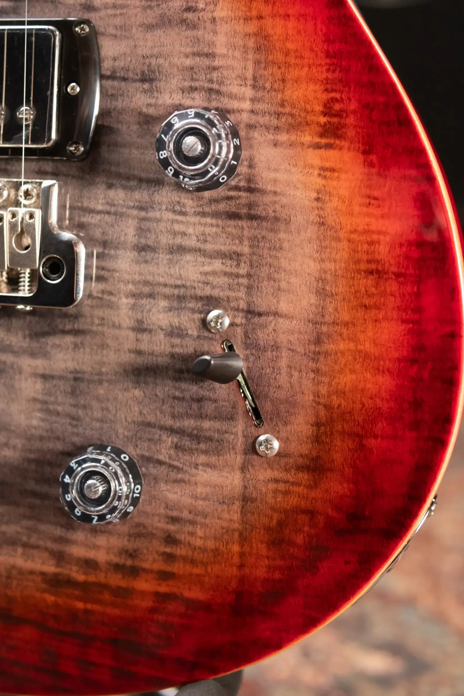 PRS SE Studio Electric Guitar - Charcoal Cherry Burst with Gig Bag