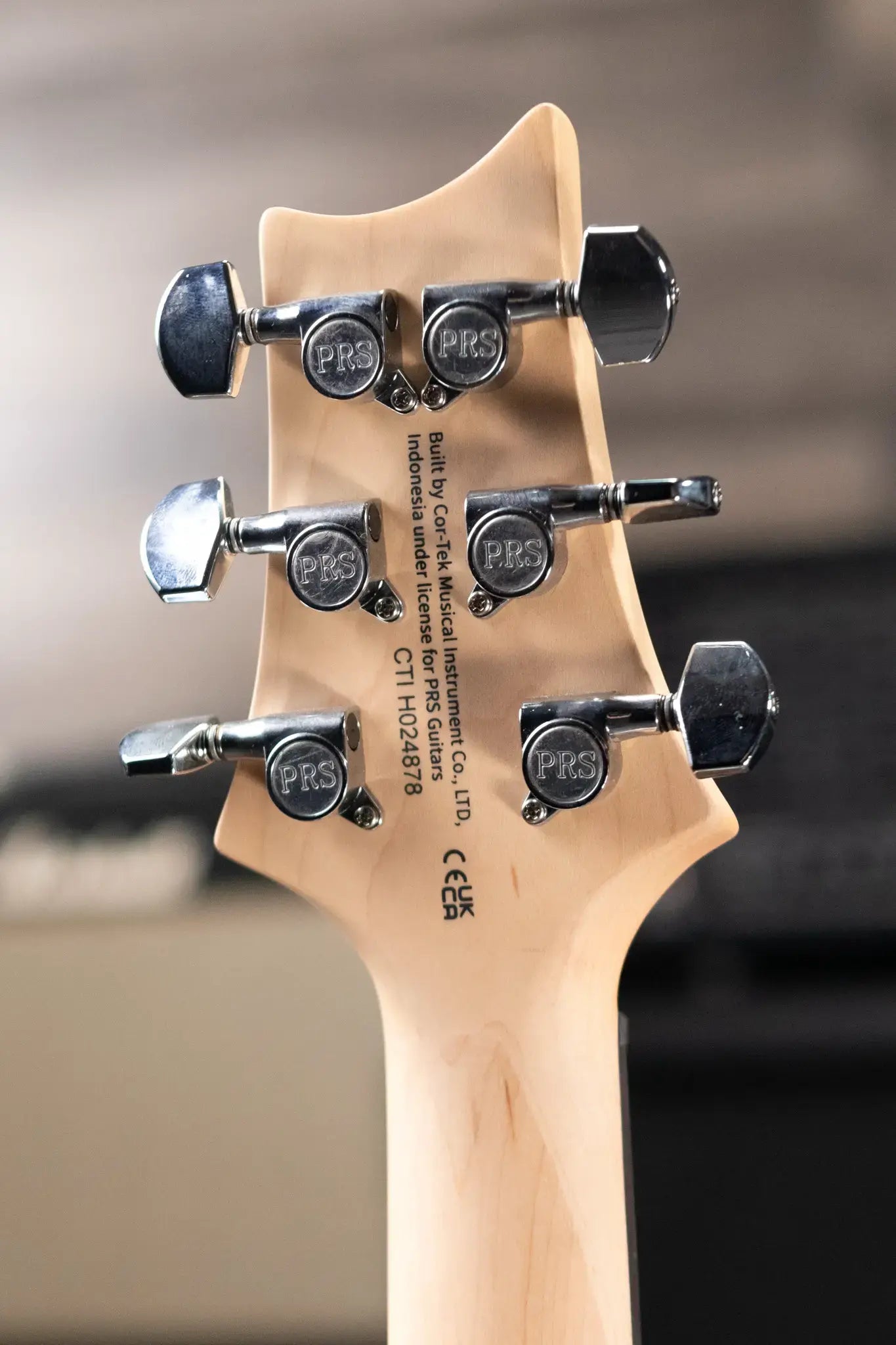 PRS SE Studio Standard Rosewood Electric Guitar - Pearl White with Gig Bag