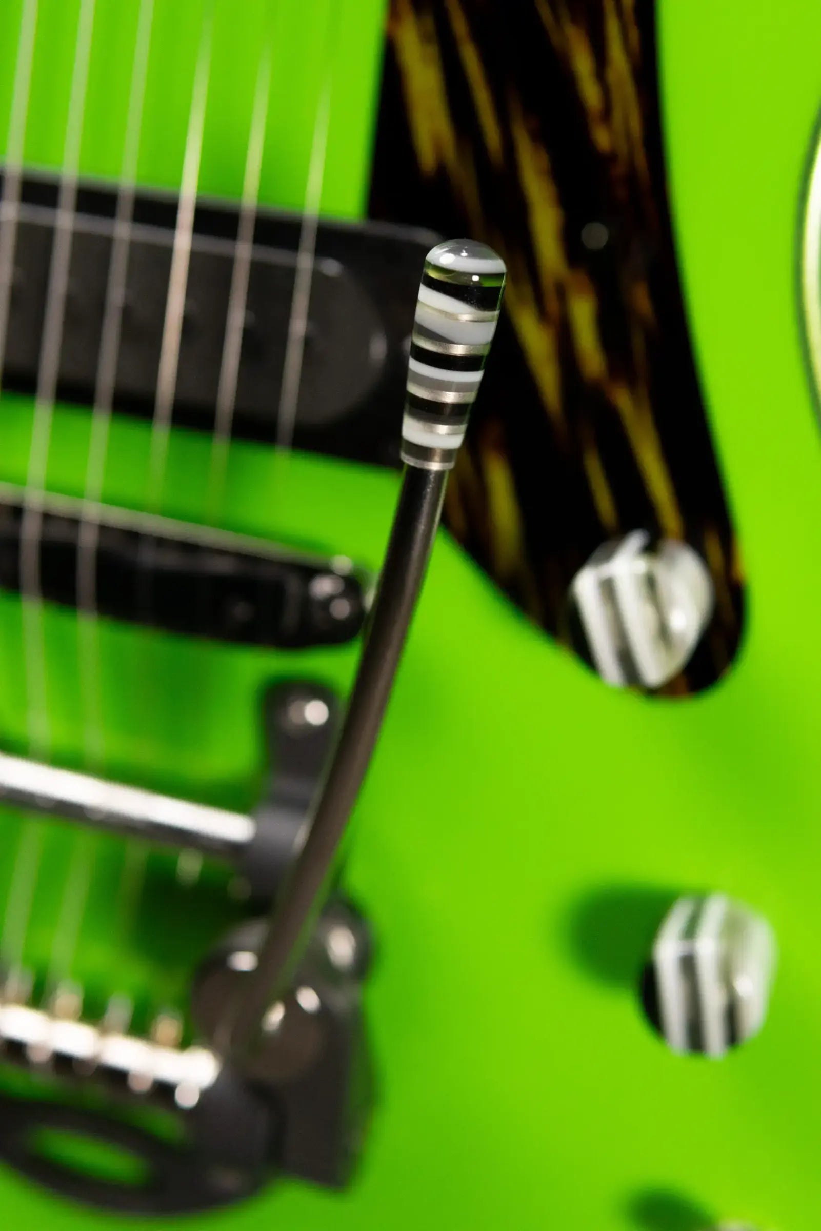 Powers Electric A-Type FF42 Hollow Body Electric Guitar - Willow Green/Java Green Metallic with Gig Bag