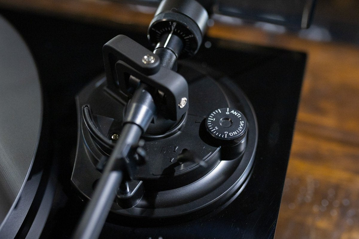 Reloop Turn 3 - HiFi Professional Belt Drive Turntable System