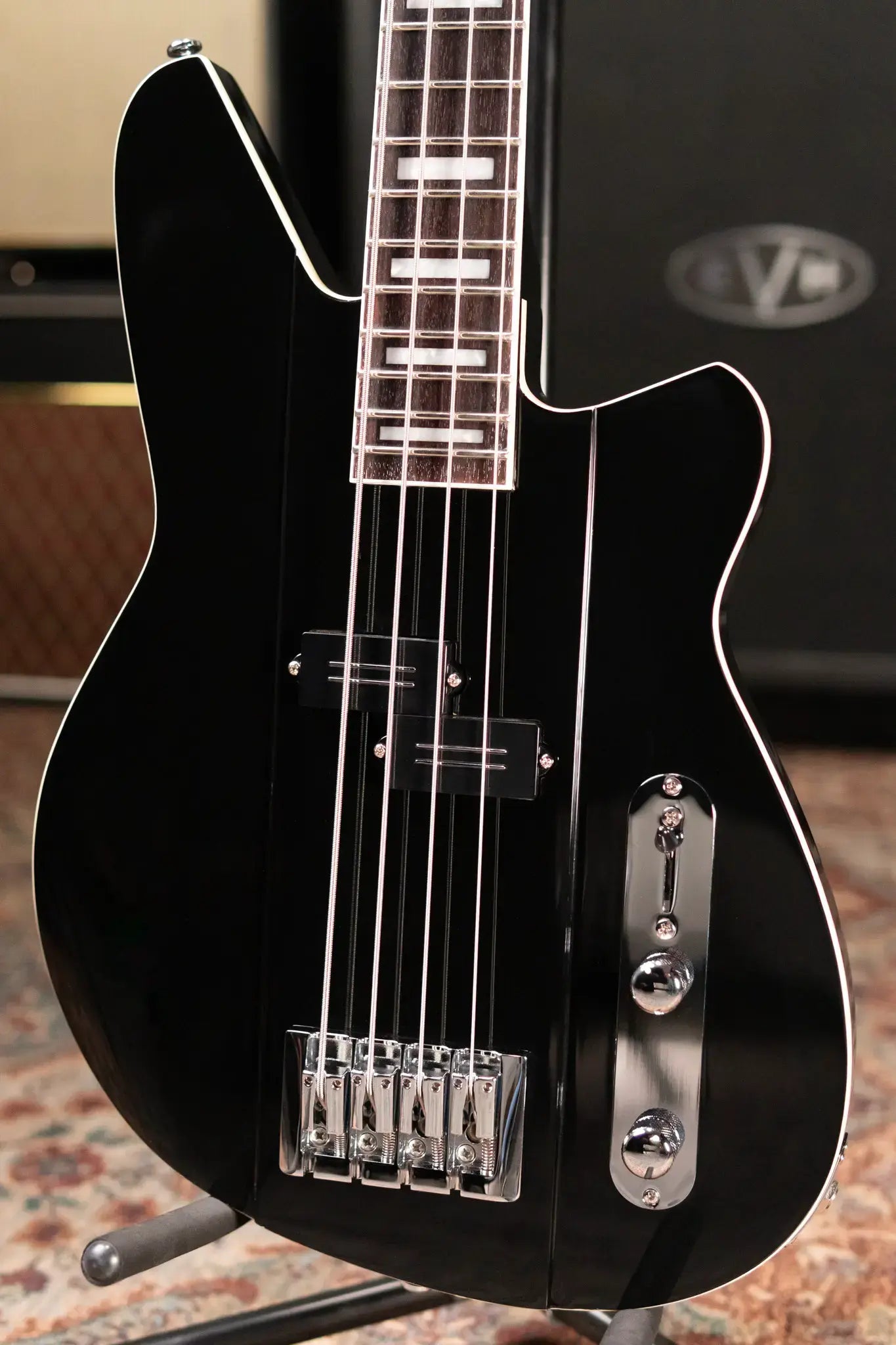 Reverend Sentinel Short Scale Electric Bass - Midnight Black - RW