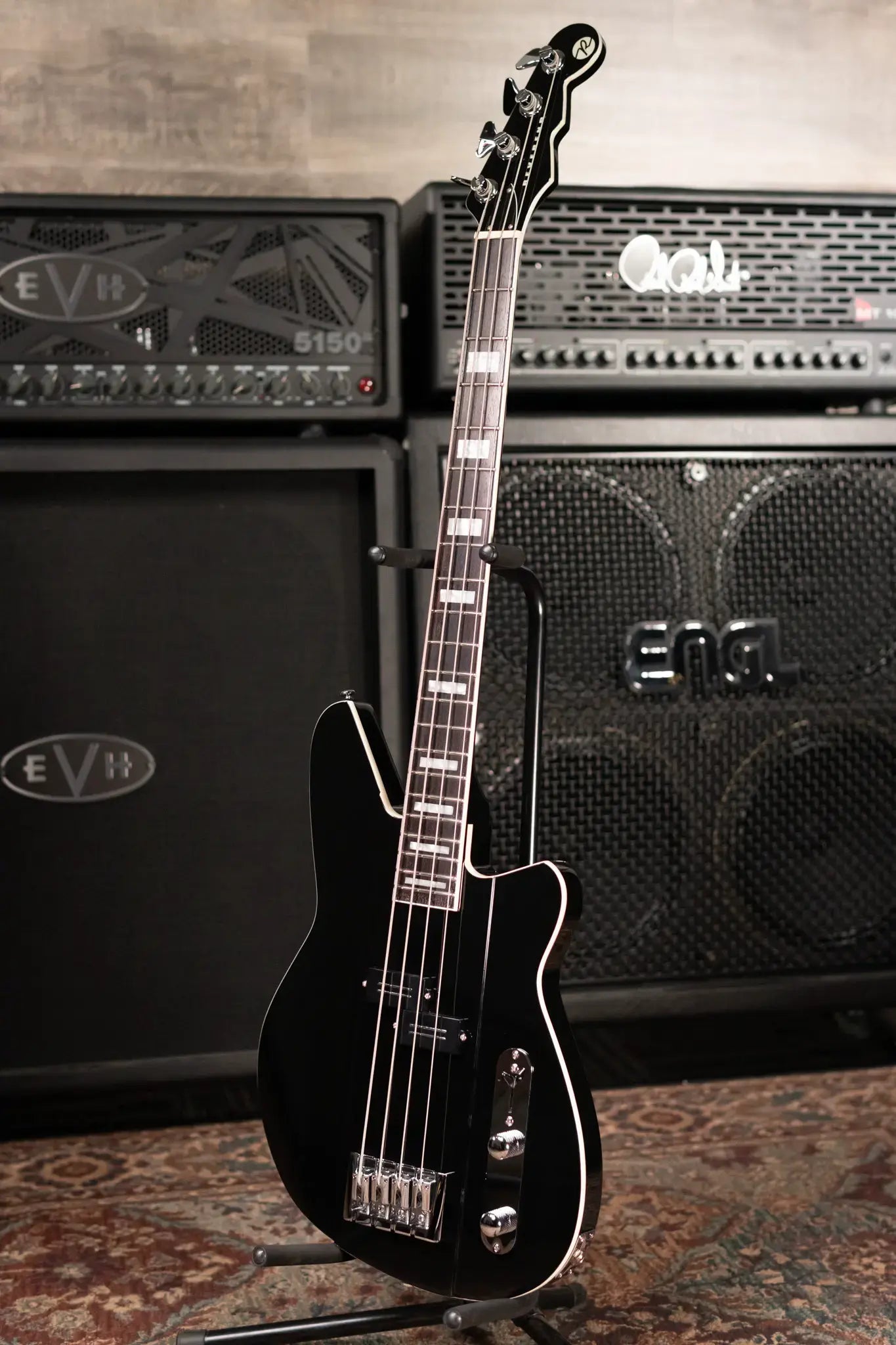 Reverend Sentinel Short Scale Electric Bass - Midnight Black - RW