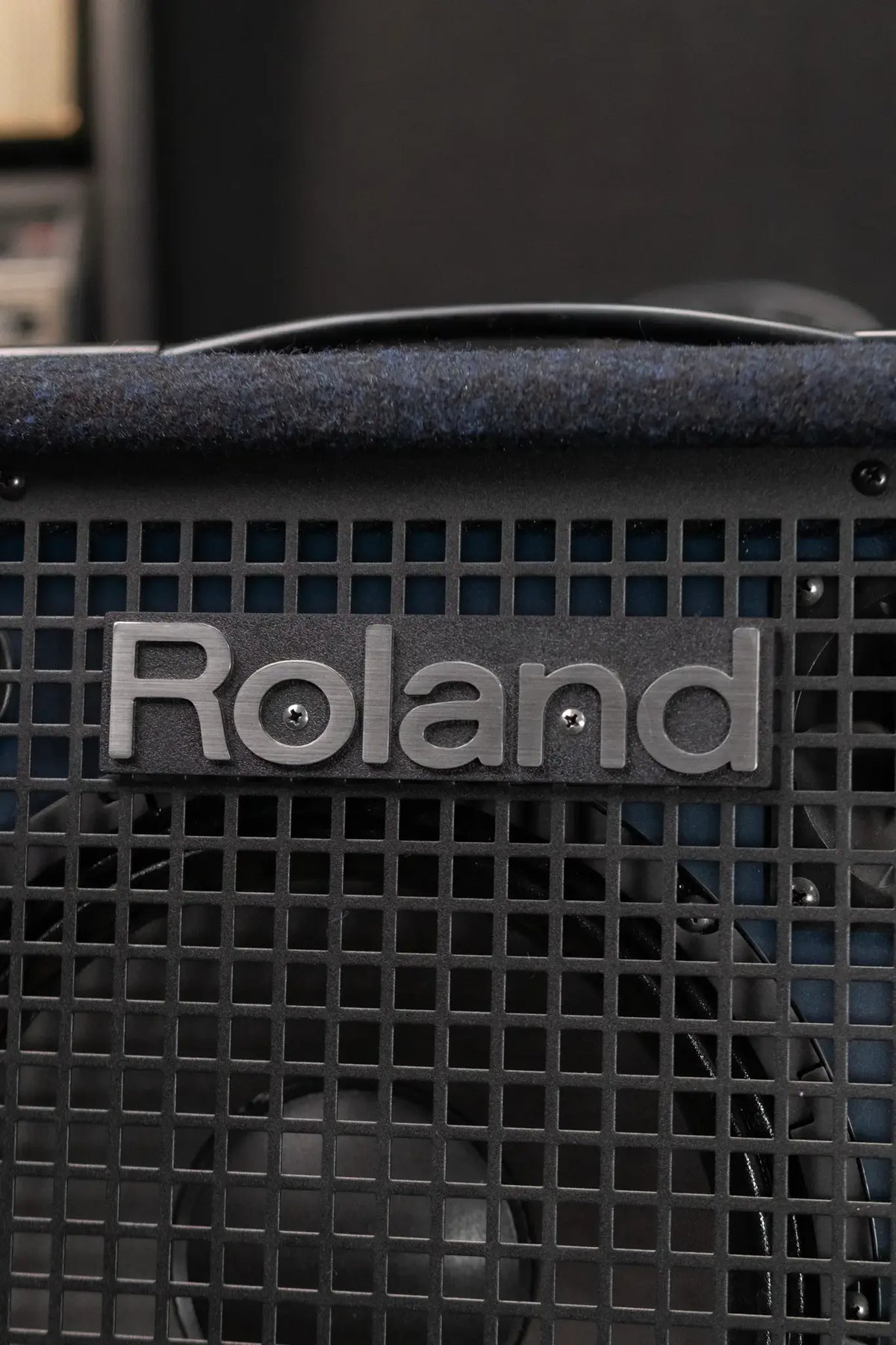 Roland KC-80 3-Channel Mixing Keyboard Amplifier