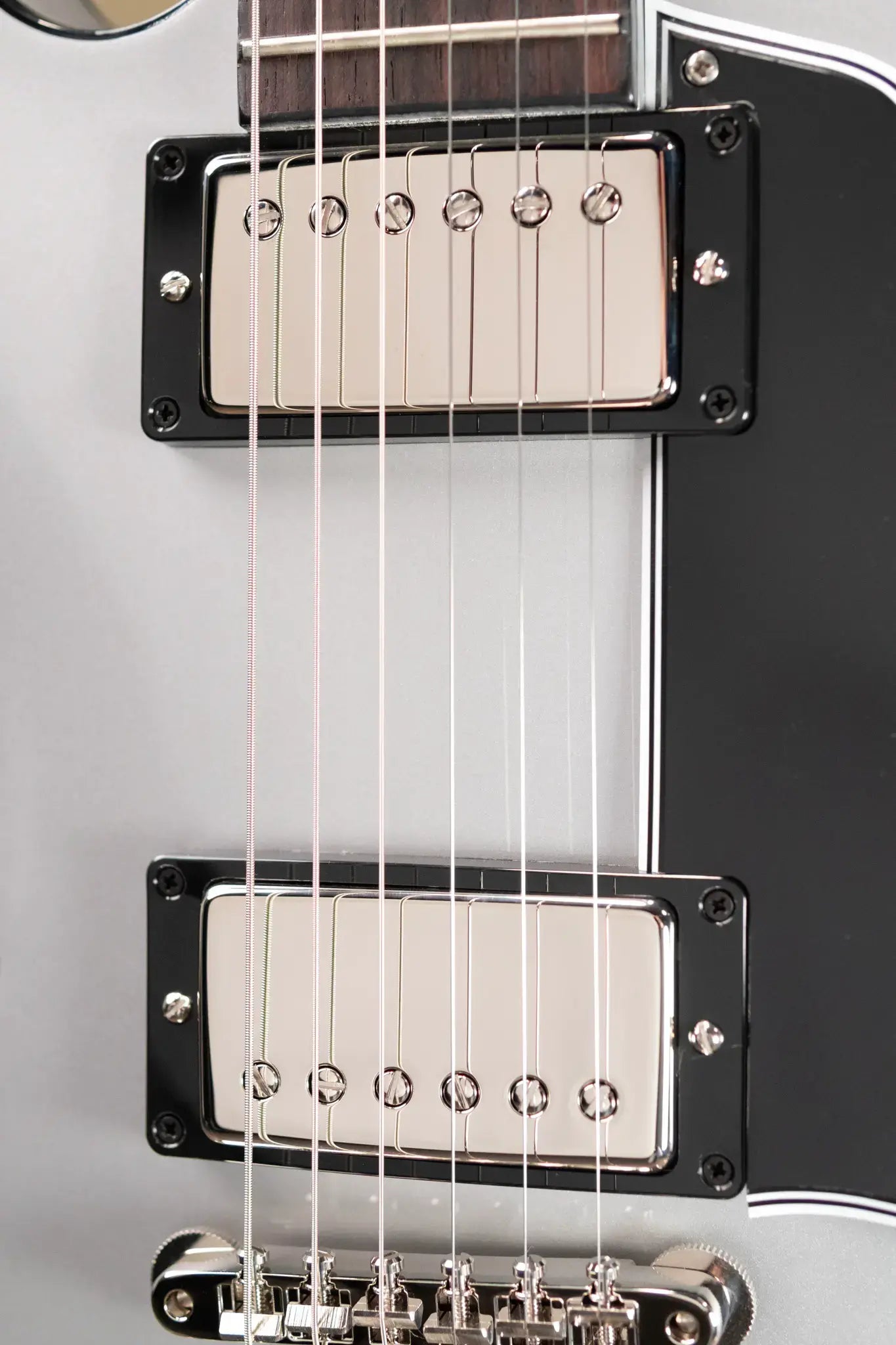 Gibson Custom Shop 1961 ES-335 Semi-Hollow Electric Guitar - Silver with Hardshell Case