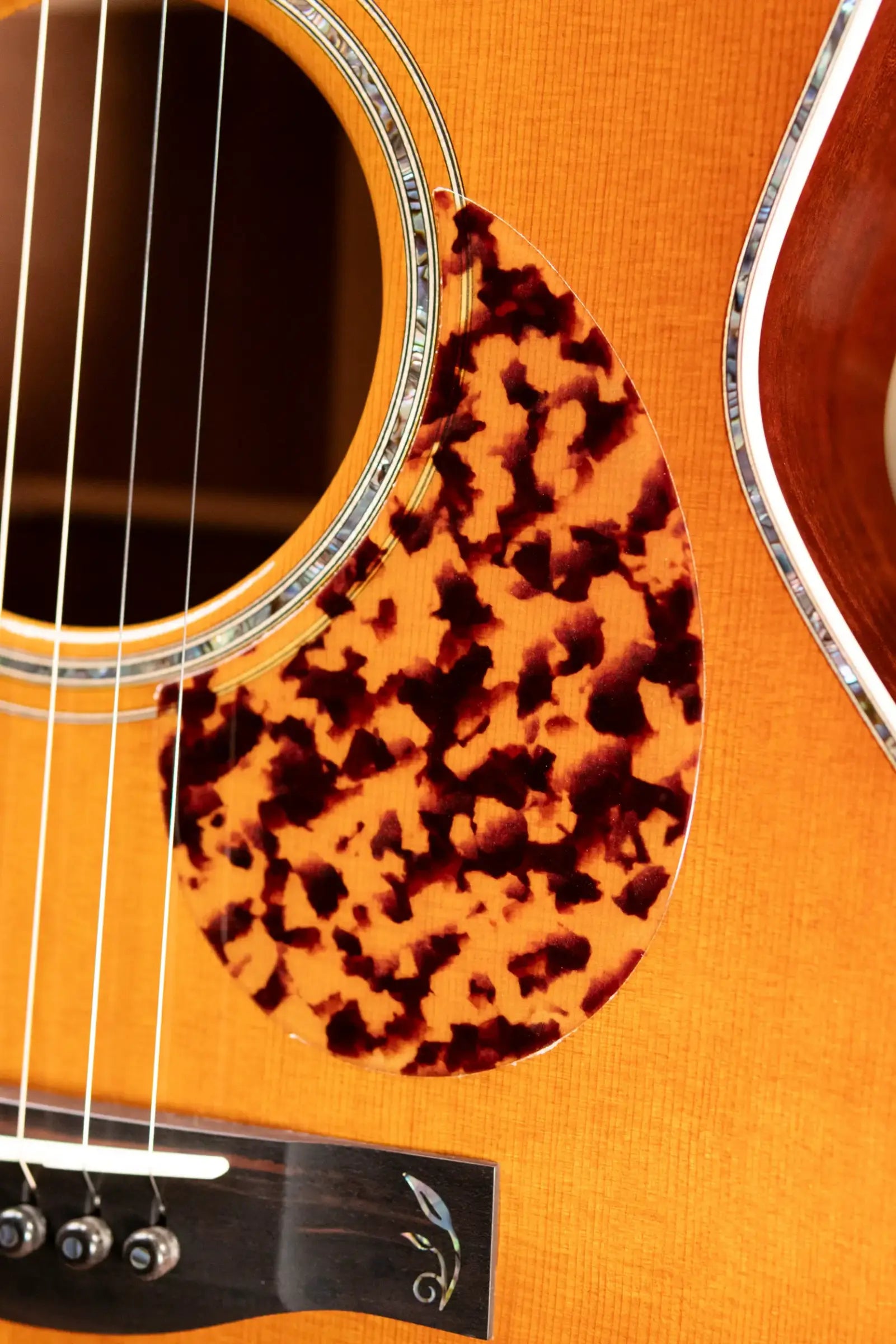 Santa Cruz H13 42 Style Acoustic Guitar - Orcas Island Cedar/Waterfall Bubinga with Hardshell Case