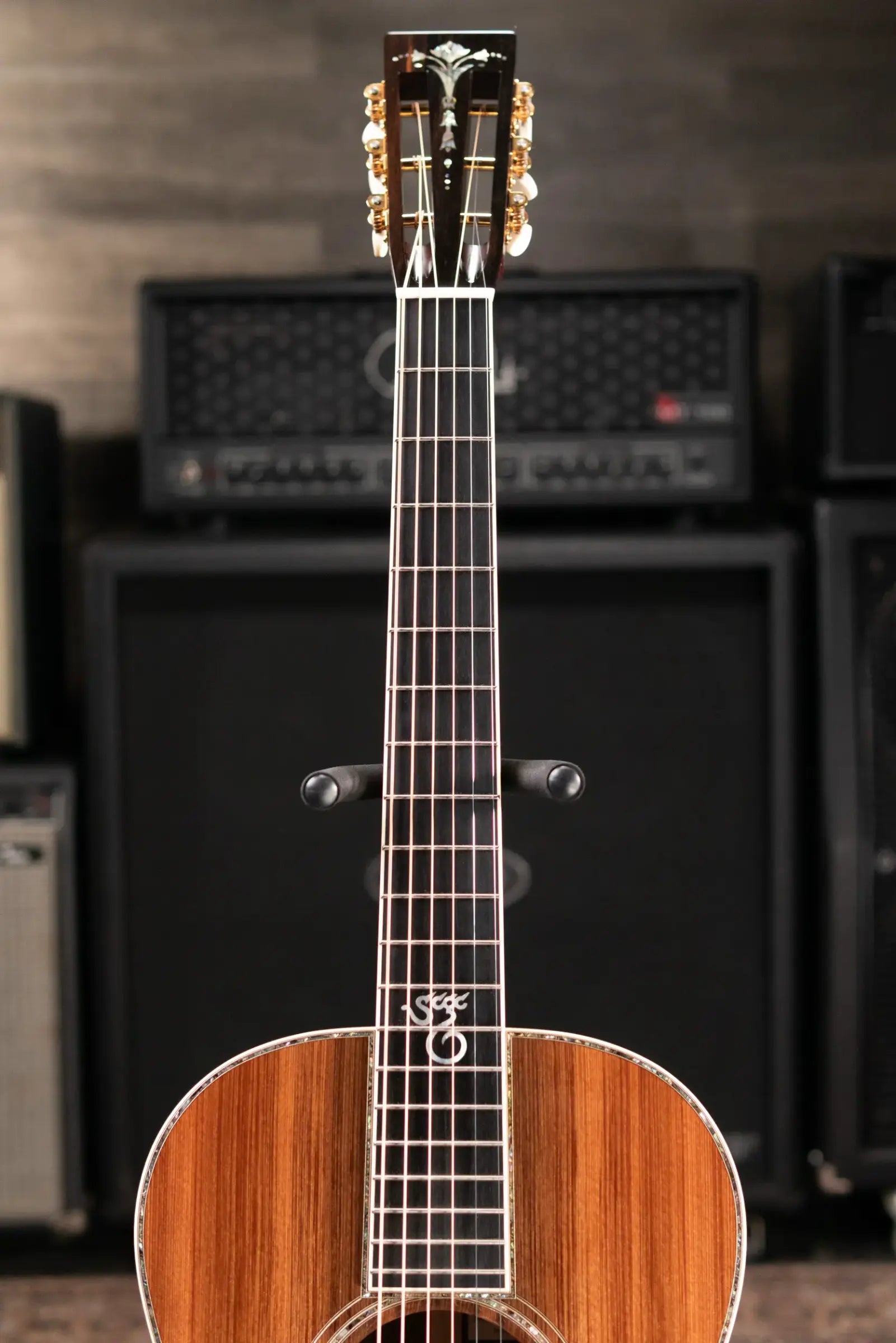 Santa Cruz H13 42 Style Acoustic Guitar - Sinker Redwood/Walnut with Hardshell Case