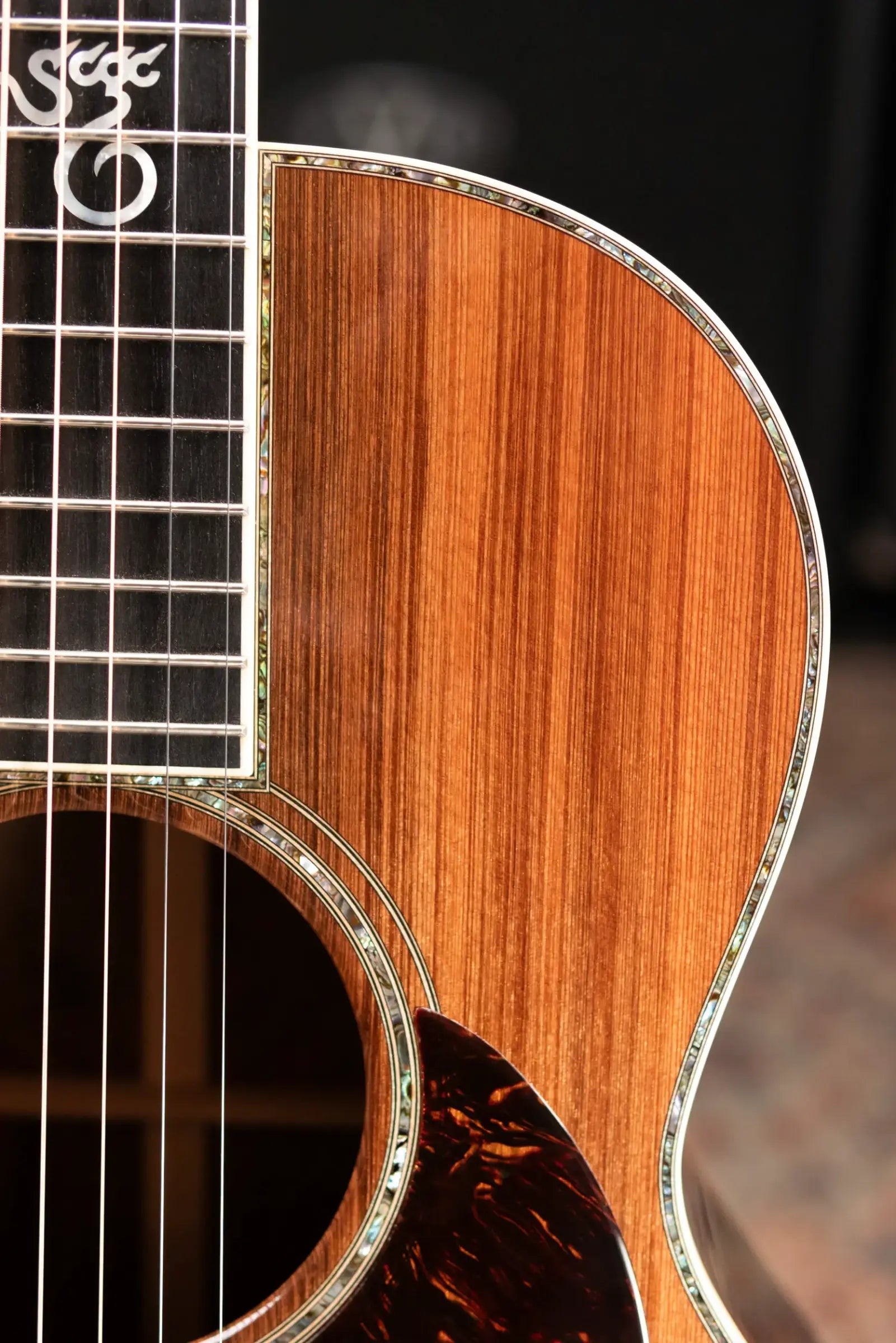 Santa Cruz H13 42 Style Acoustic Guitar - Sinker Redwood/Walnut with Hardshell Case