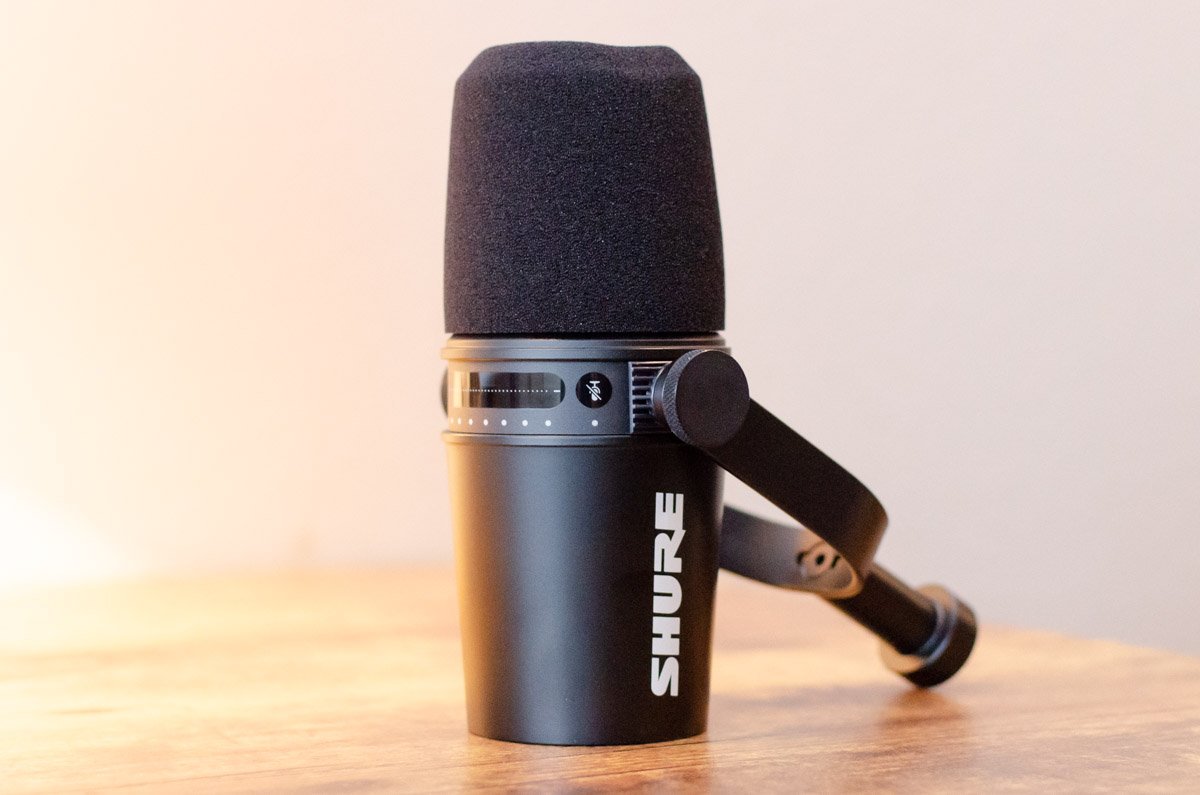 Shure MV7 Podcast Microphone - Black