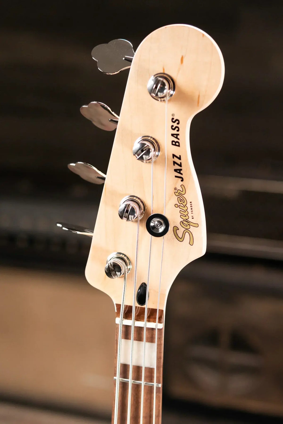 Squier Affinity Series Active Jazz Bass - Mystic Sea Foam Green