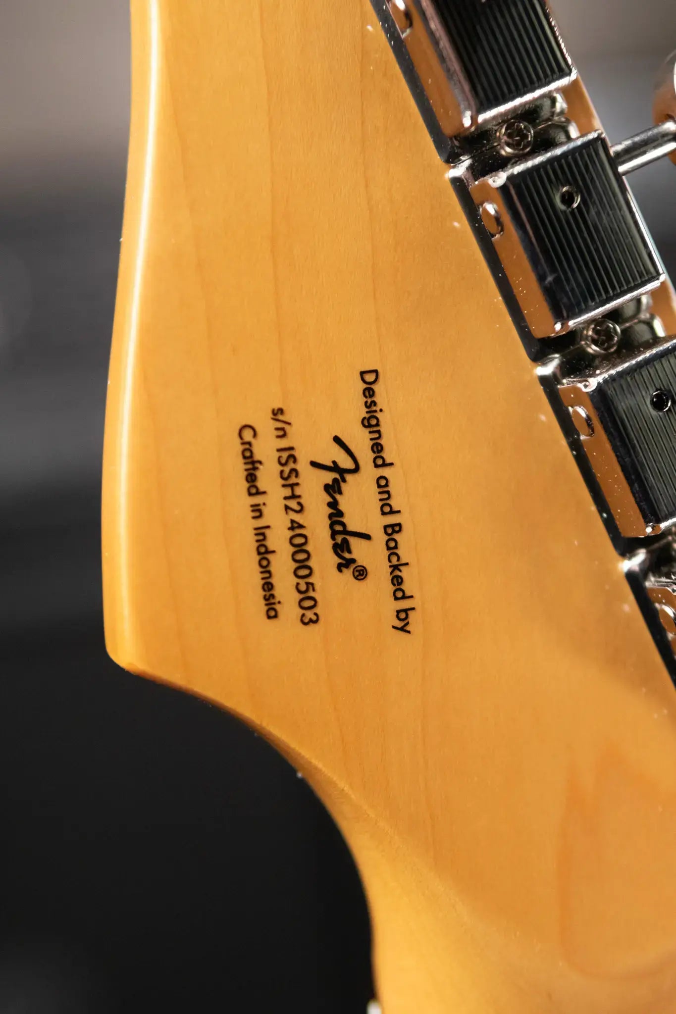 Squier Classic Vibe '60s Stratocaster Electric Guitar - 3-Color Sunburst