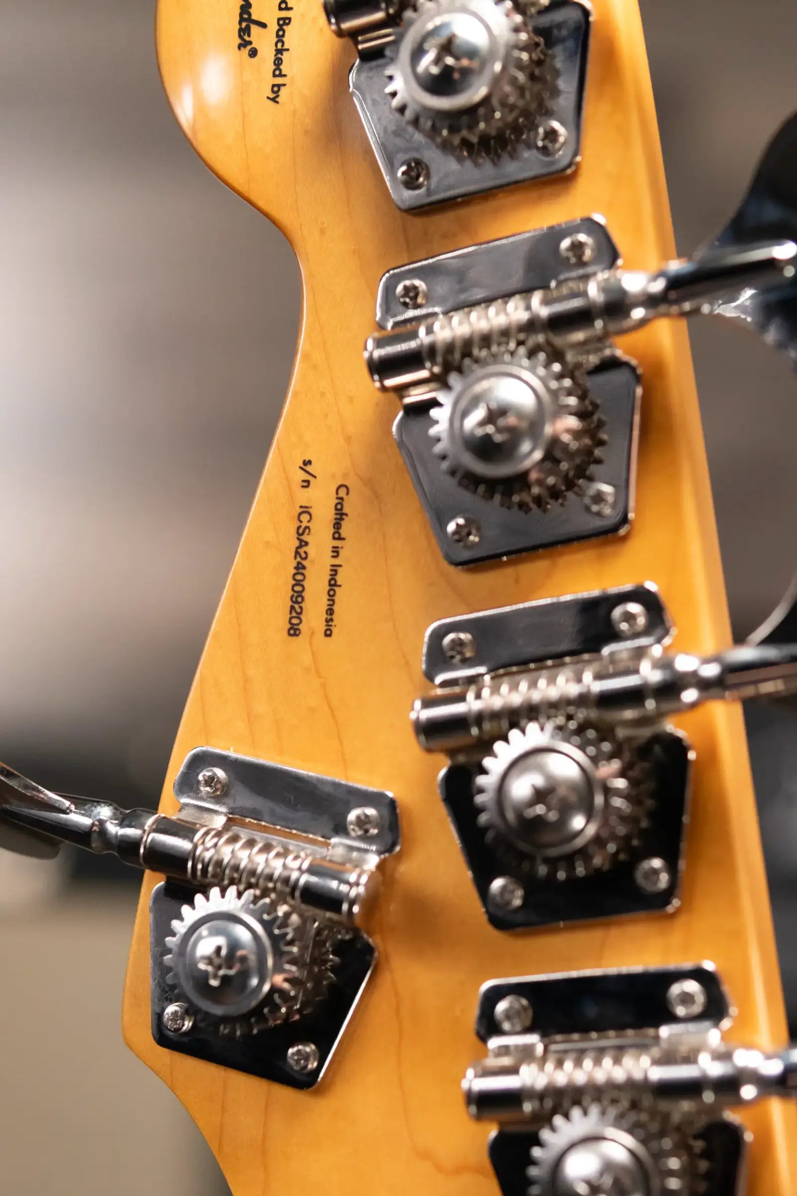 Squier Classic Vibe '70s Jazz Bass V - Black