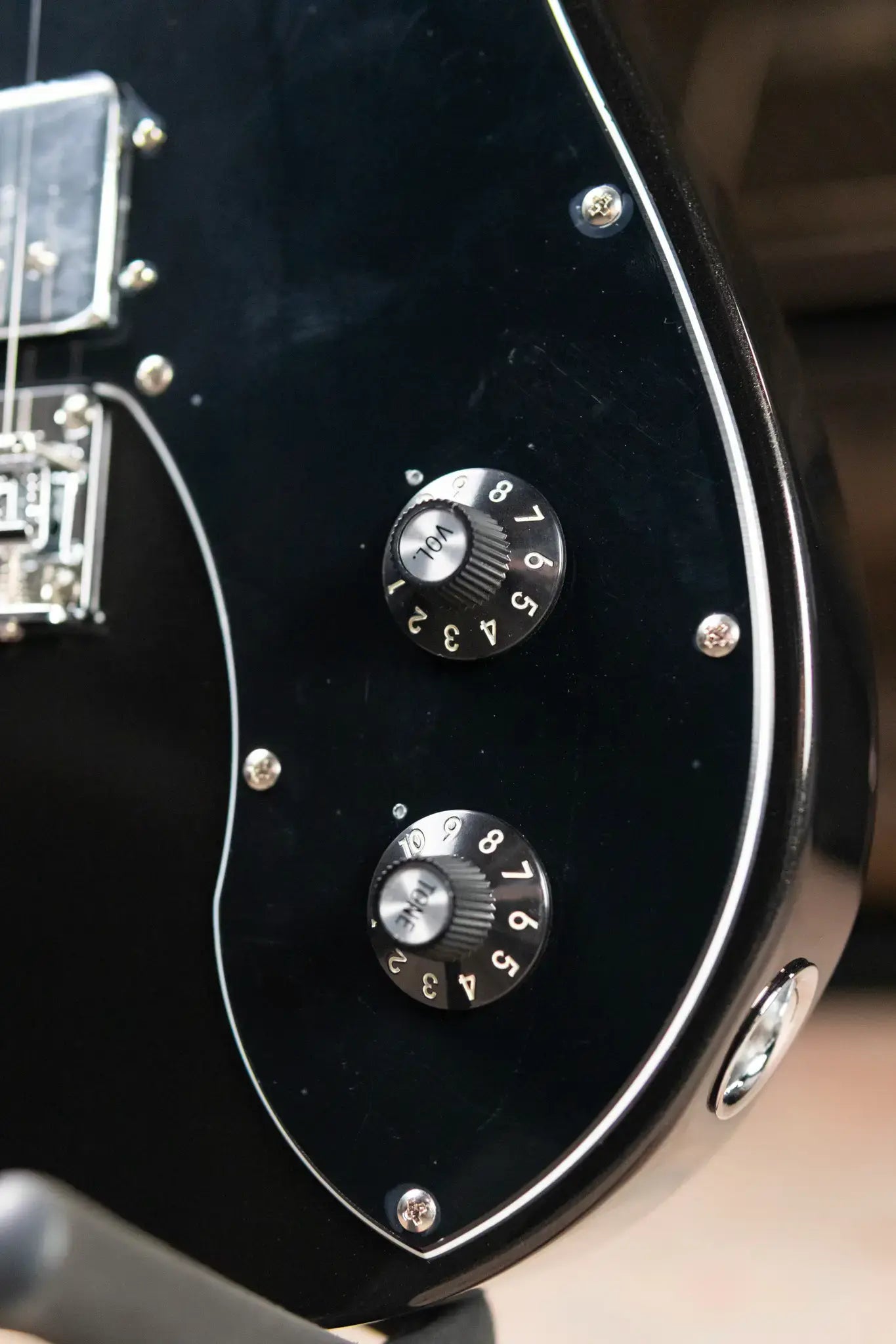 Squier Paranormal Esquire Deluxe Electric Guitar - Metallic Black