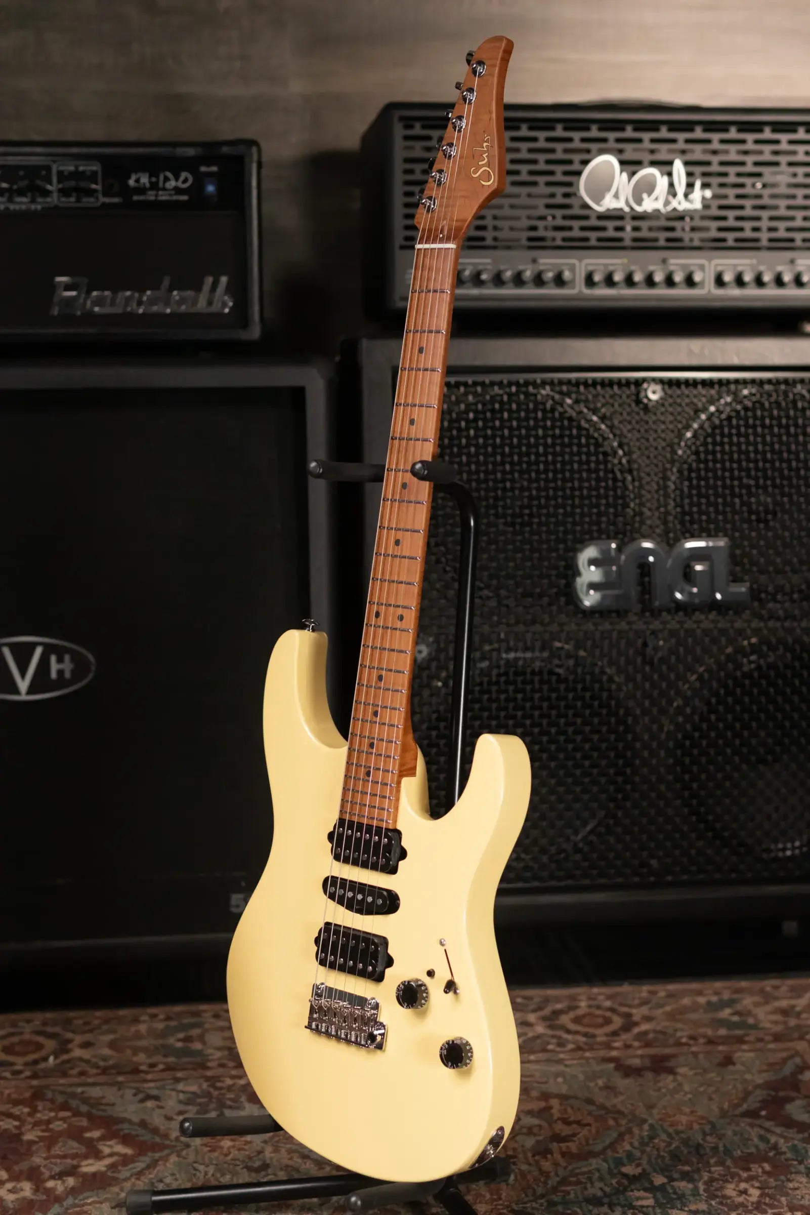 Suhr Modern Antique LE Electric Guitar - Vintage Yellow with Hardshell Case