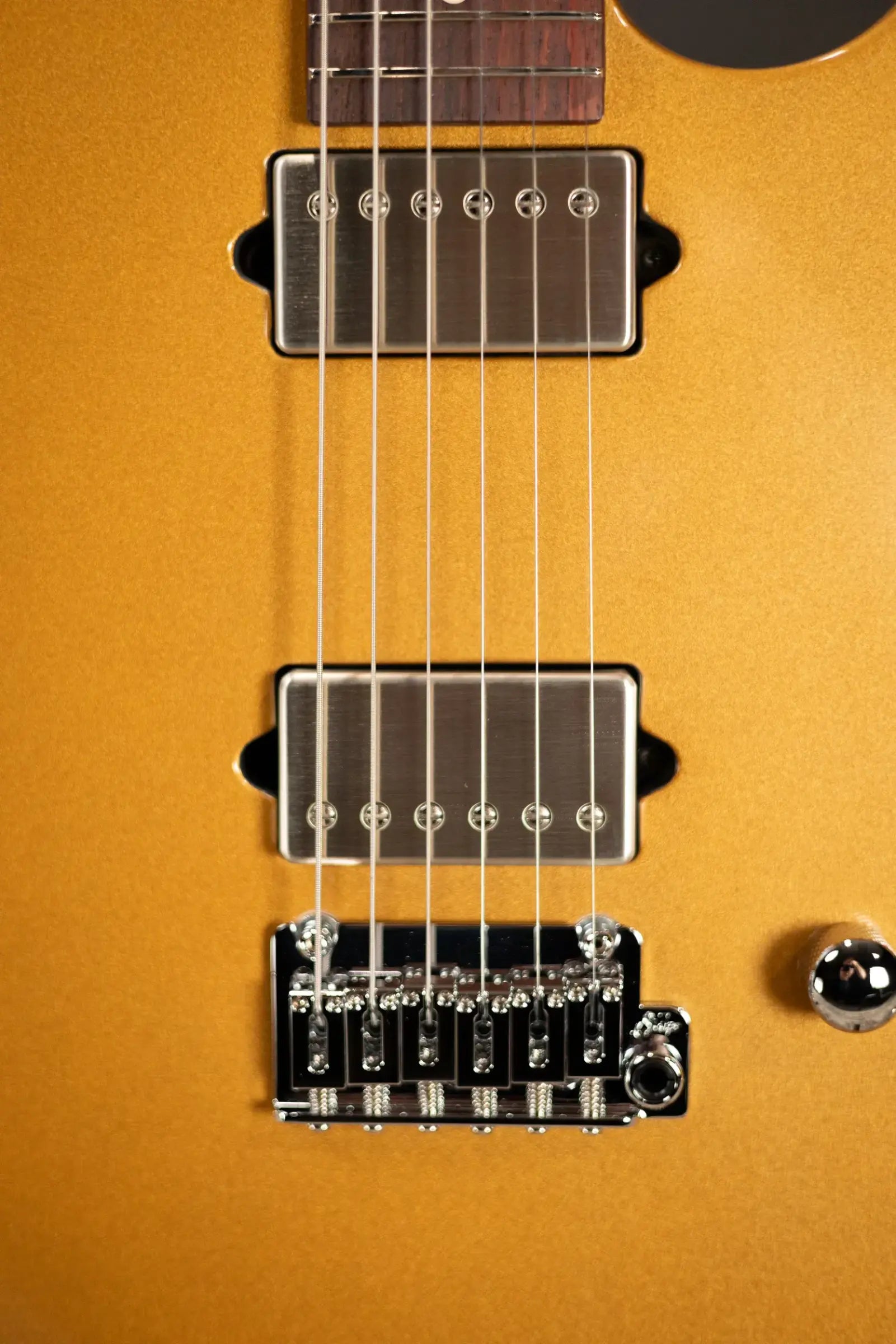 Suhr Oso Short Scale Electric Guitar - Rose Gold with Softshell Gig Bag