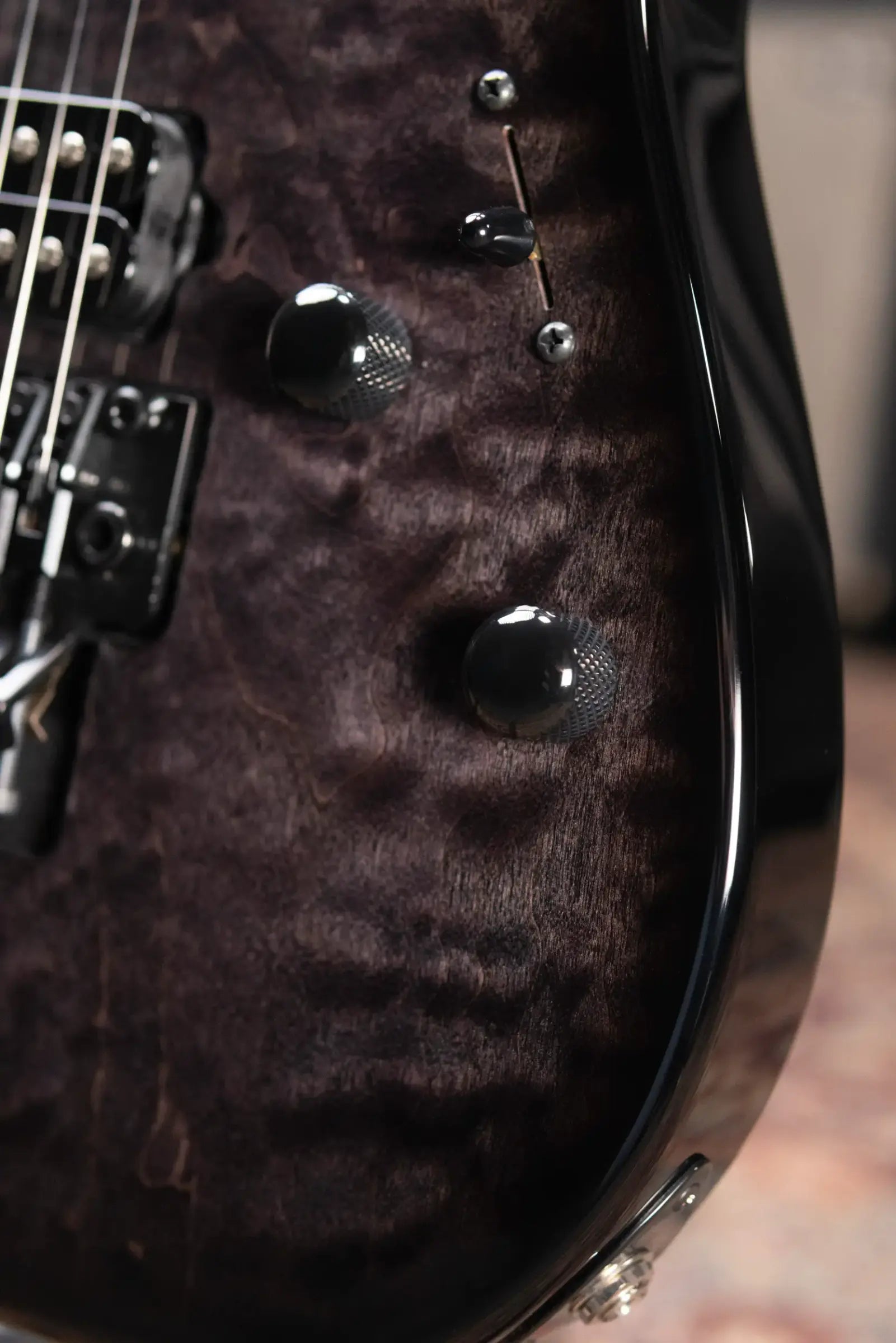 Suhr Standard Thin Burst Limited Edition Electric Guitar - Trans Black with Gig Bag