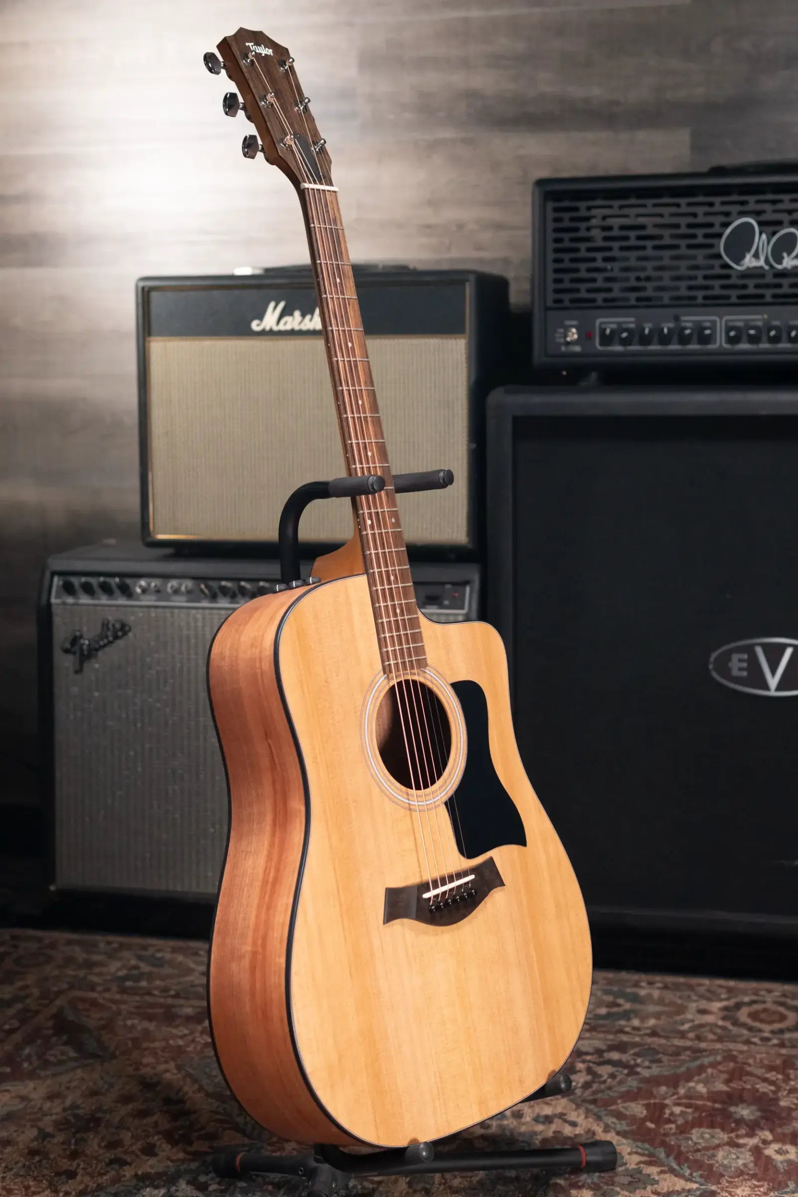 Taylor 110ce Dreadnought Acoustic/Electric Guitar with Gig Bag