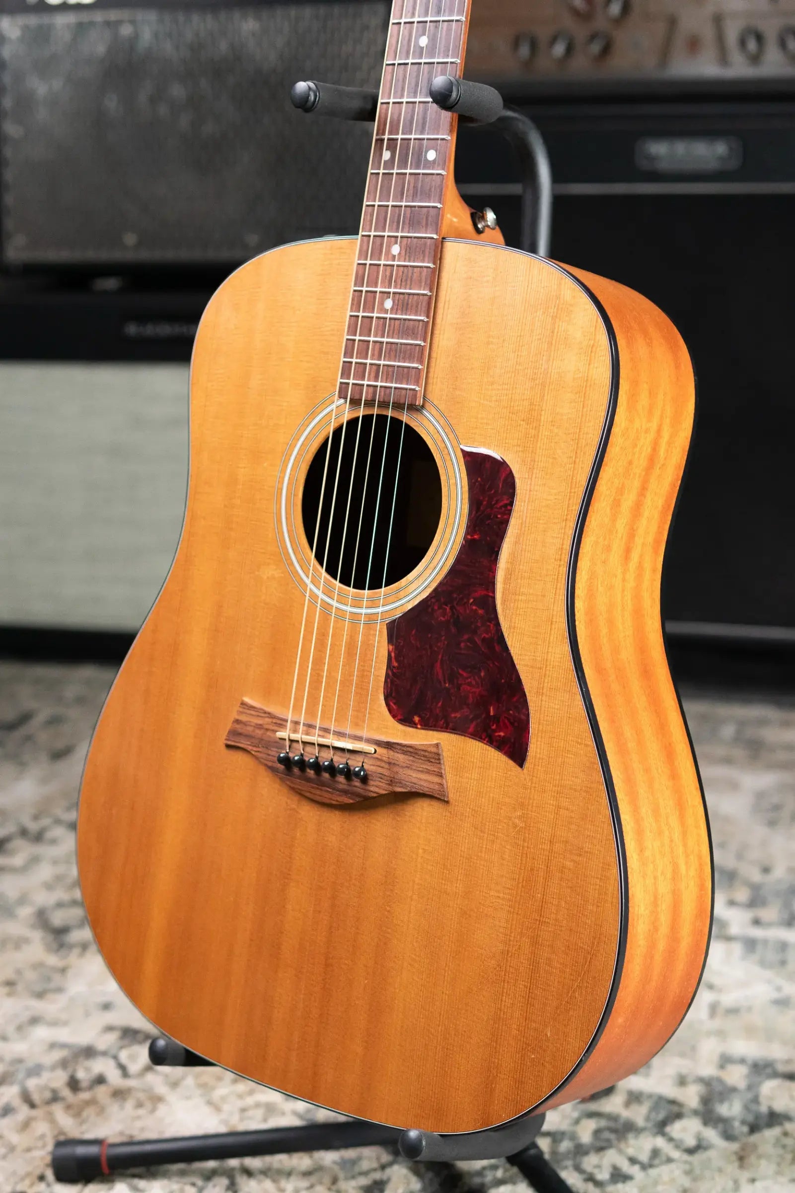 Taylor 110e Dreadnought Acoustic/Electric Guitar with Gig Bag - Used