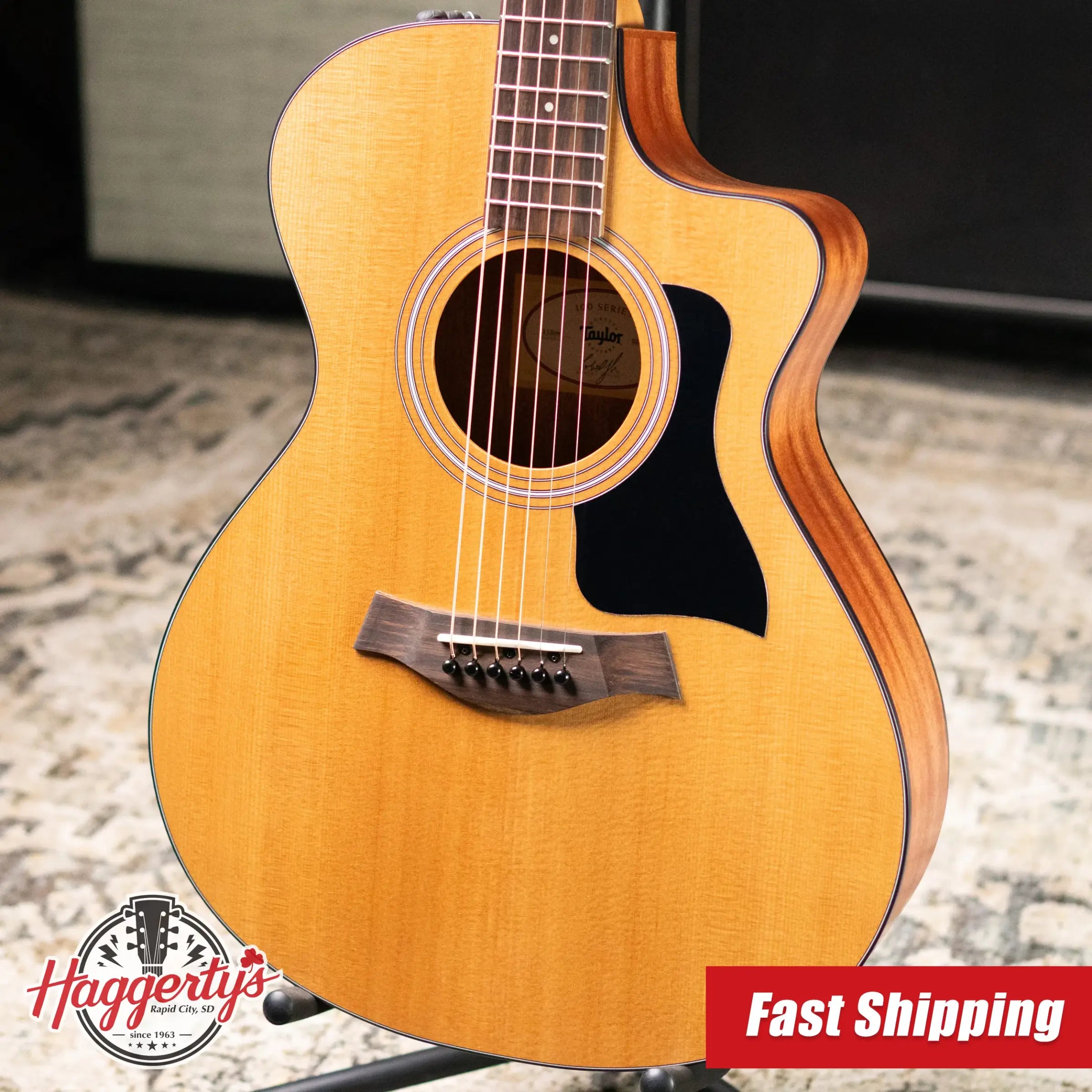 Taylor 112ce Grand Concert Acoustic/Electric Guitar - Sapele with Gig Bag